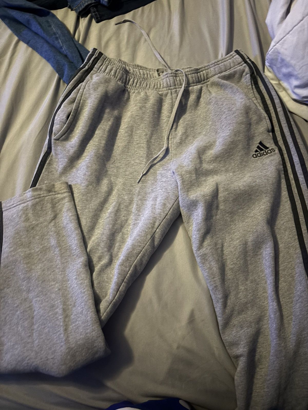 Adidas grey adidas sweat pants size M Size US 30 / EU 46 - 1 Thumbnail