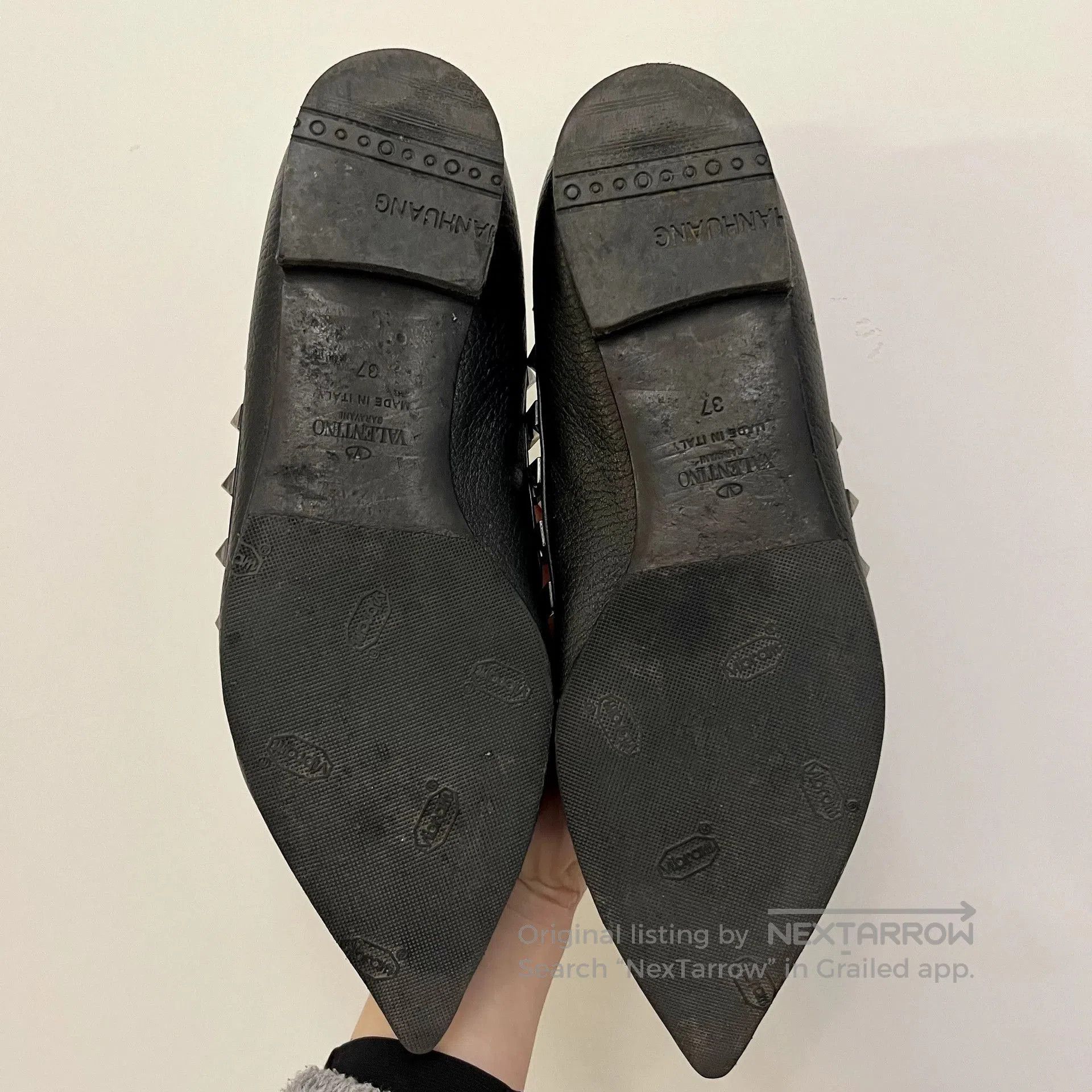 Valentino Valentino Women's Gently Used Heels 37. Size US 6 / IT 36 - 7 Thumbnail