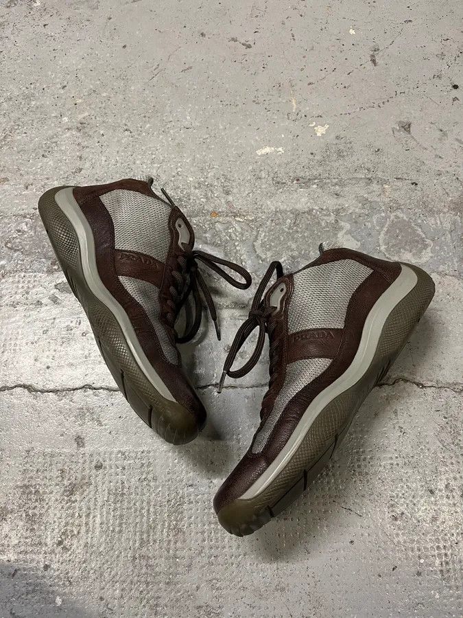 Prada 2000s Prada America’s Cups Brown Leather Hybrid Mid Sneakers Size US 9 / IT 39 - 3 Thumbnail