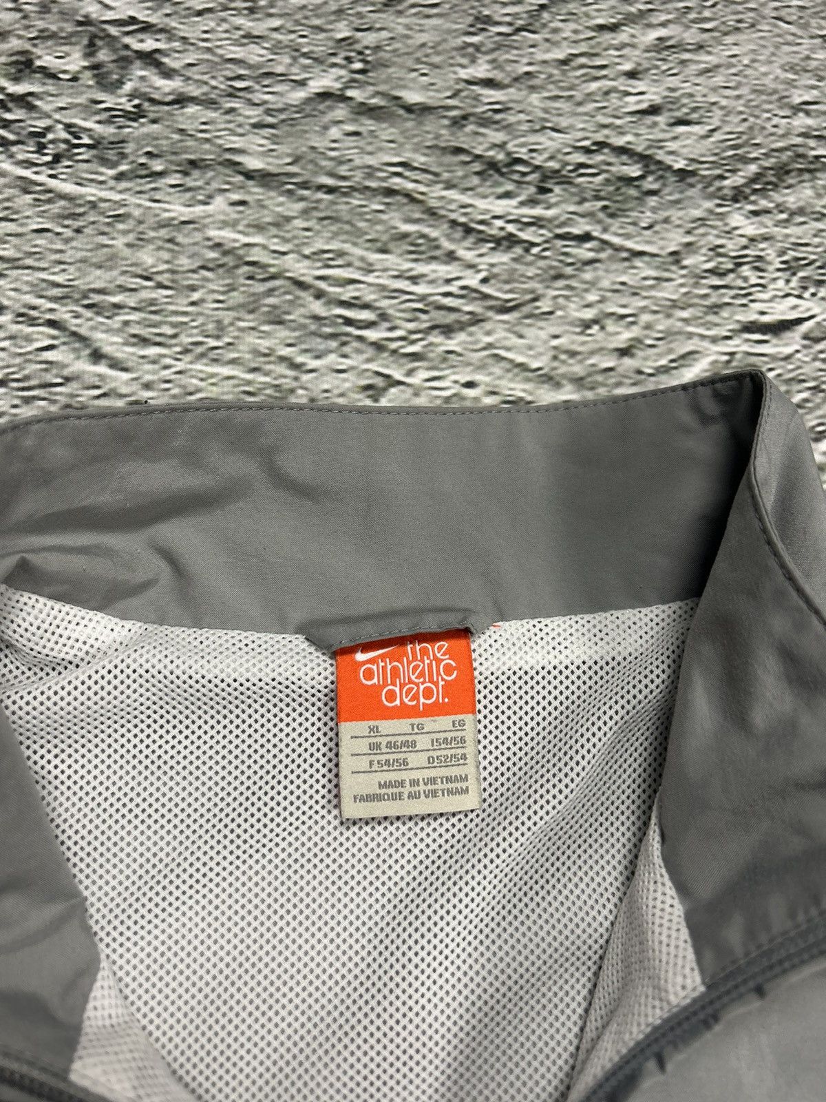 Nike Nike track suit vintage grey black nylon pants jacket Y2K Size US XL / EU 56 / 4 - 4 Thumbnail