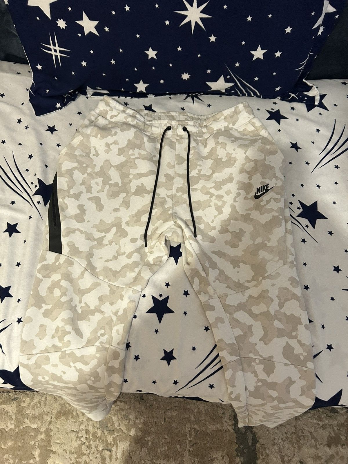 Nike Nike old season tech fleece Size US M / EU 48-50 / 2 - 2 Thumbnail