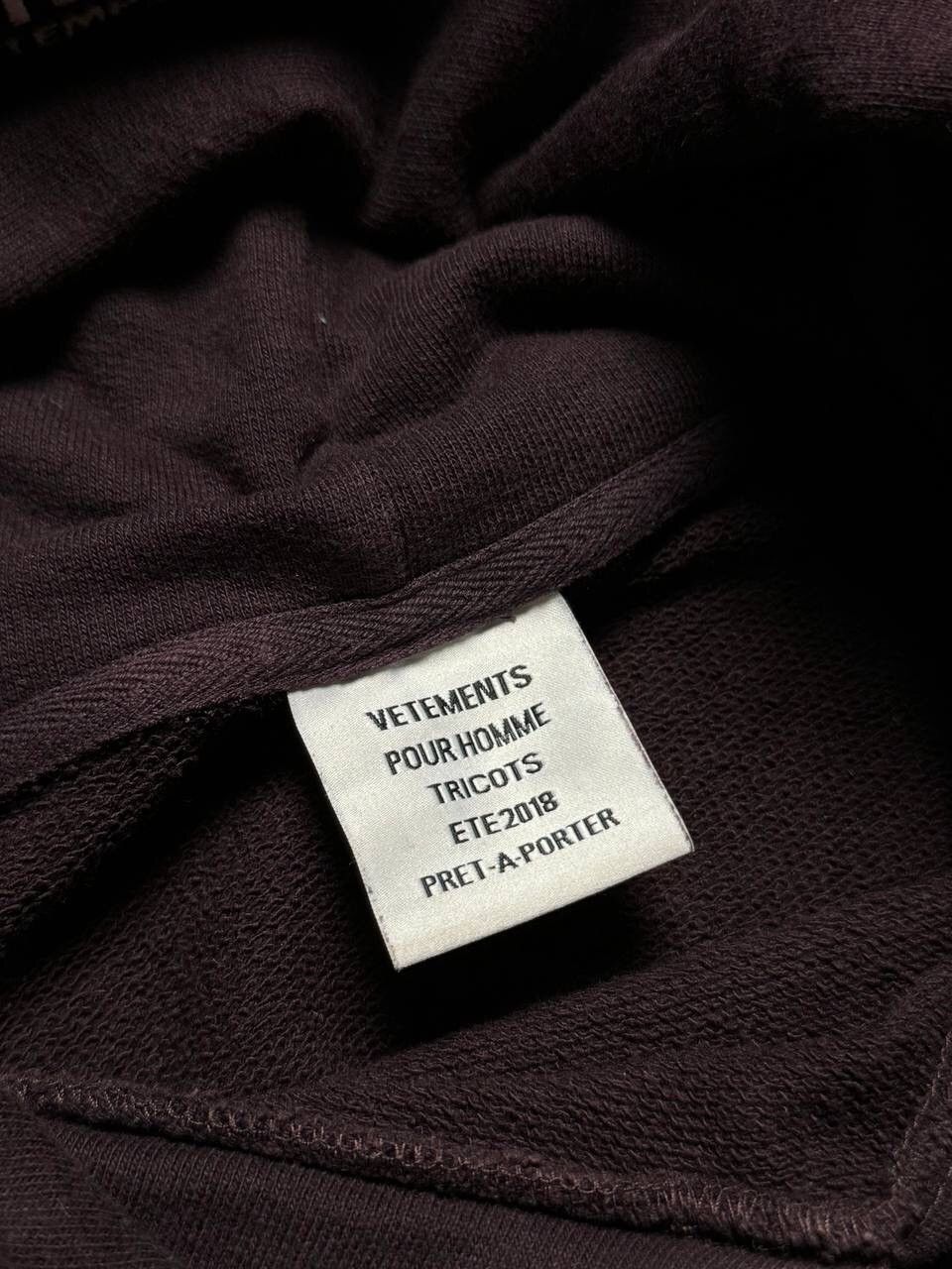 Vetements Vetements SS18 Hometown Hoodie Ssense Exclusive Size US L / EU 52-54 / 3 - 4 Thumbnail