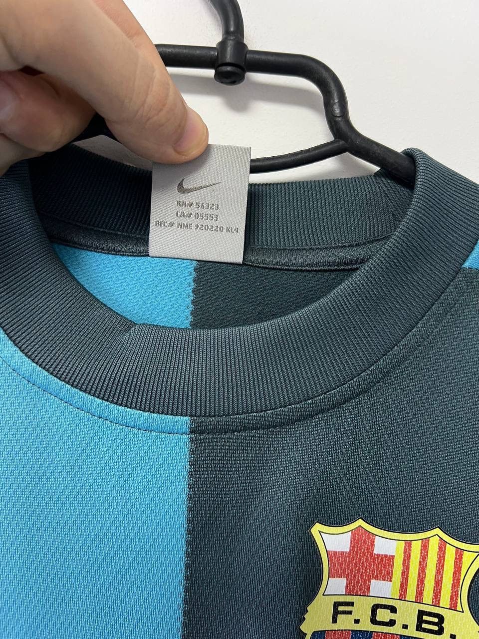Nike Barcelona 2006/2007 Victor Valdes Football Shirt Nike S Size US S / EU 44-46 / 1 - 18 Thumbnail