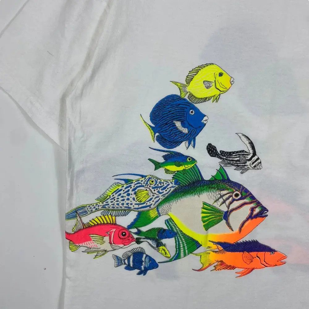 Habitat Vintage 90's RAINBOW GRAPHIC Saltwater Fishes Graphic Size US L / EU 52-54 / 3 - 2 Thumbnail