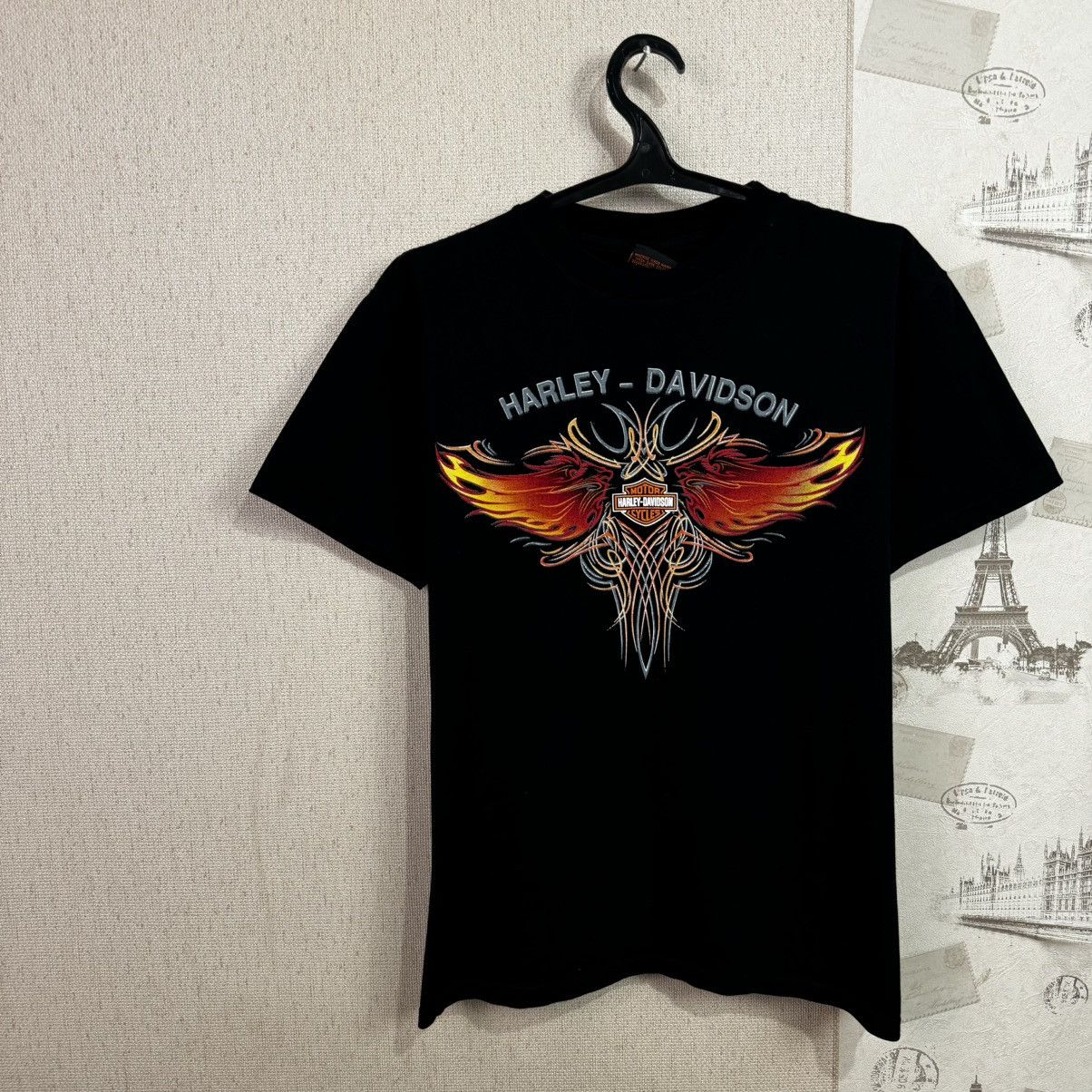 Harley Davidson × Vintage Vintage Harley Davidson T shirt Fire Wings USA Biker L Size US L / EU 52-54 / 3 - 5 Thumbnail