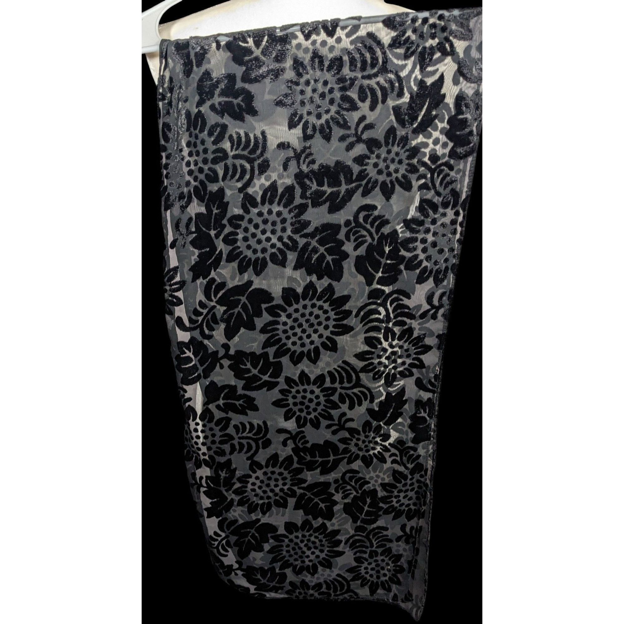 Other Gothic Floral Black Velvet Burnout Scarf Size ONE SIZE - 2 Thumbnail