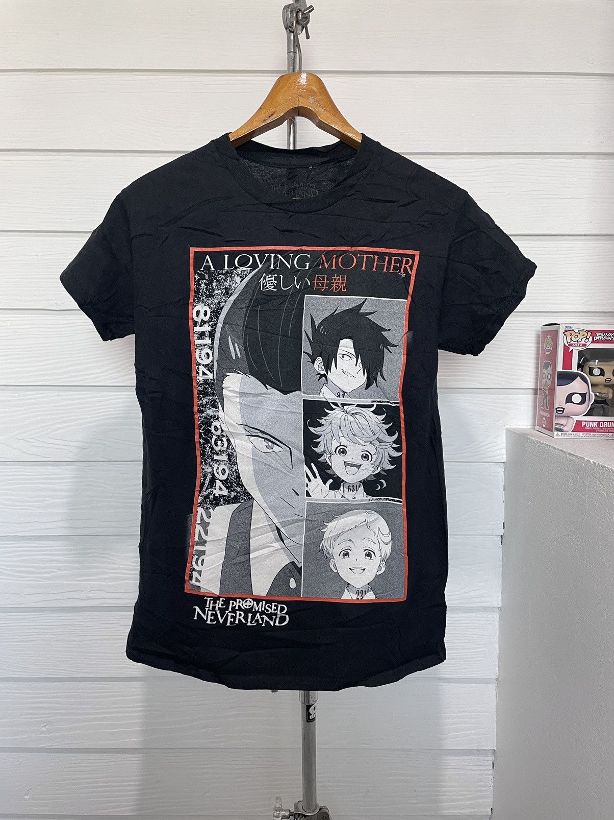 Anime THE PROMISED NEVERLAND Size US S / EU 44-46 / 1 - 1 Thumbnail