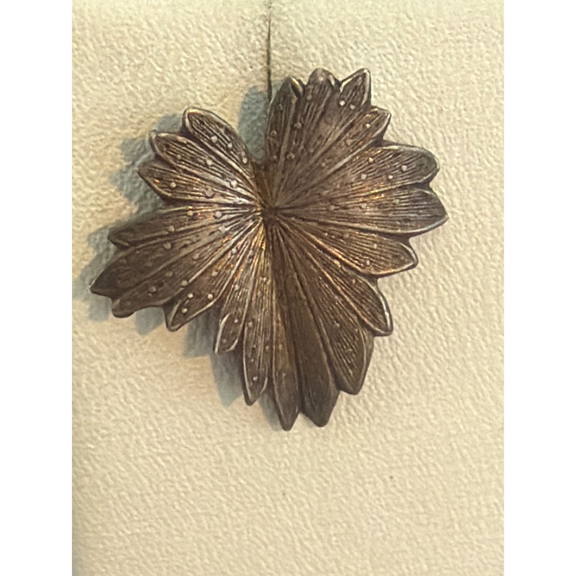 Other Vintage Sterling Silver Leaf Earrings Textured Marked .75" E Size ONE SIZE - 2 Thumbnail