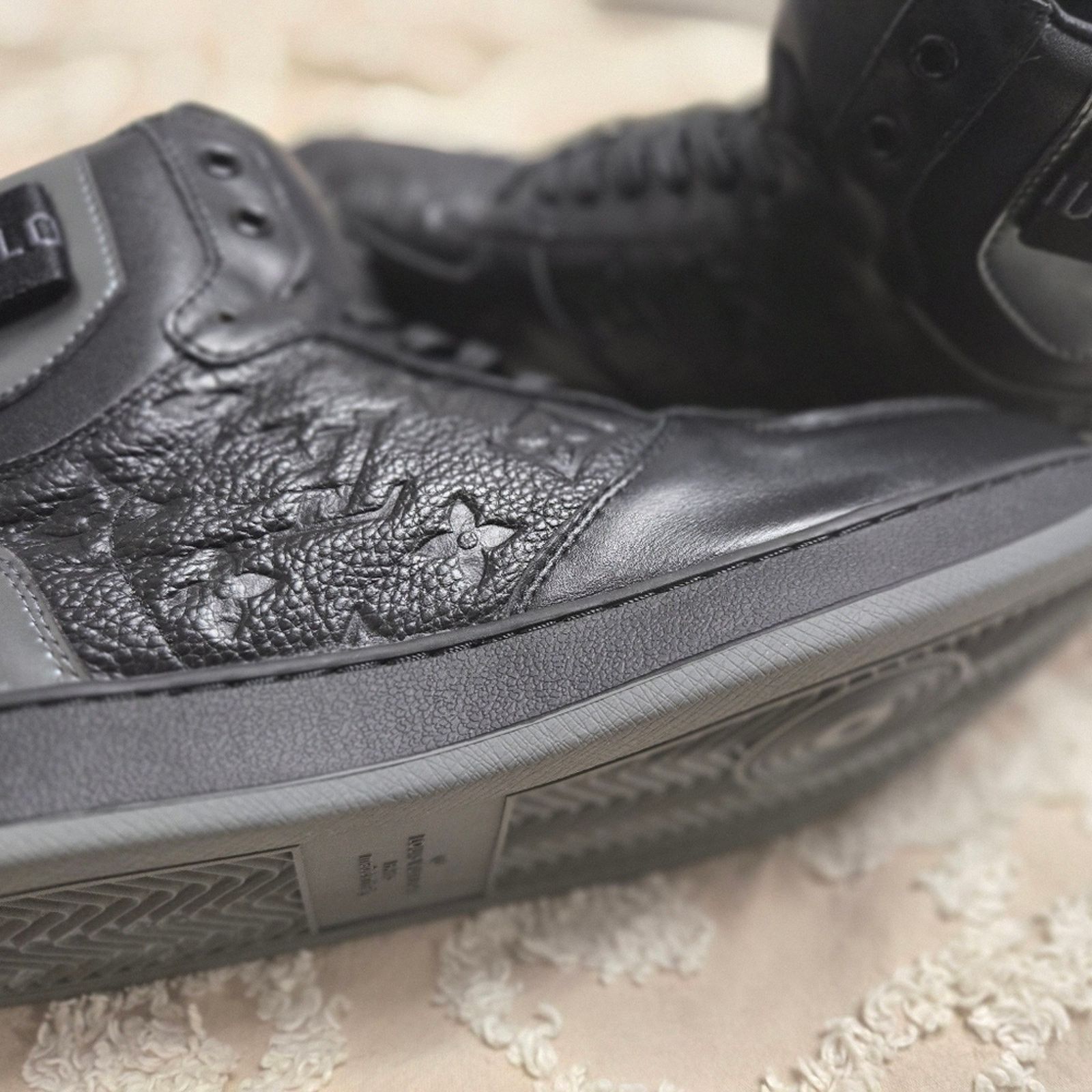 Louis Vuitton LOUIS VUITTON Rivoli Sneakers, Black Monogram, Size 40 US 7 Size US 7 / EU 40 - 10 Thumbnail