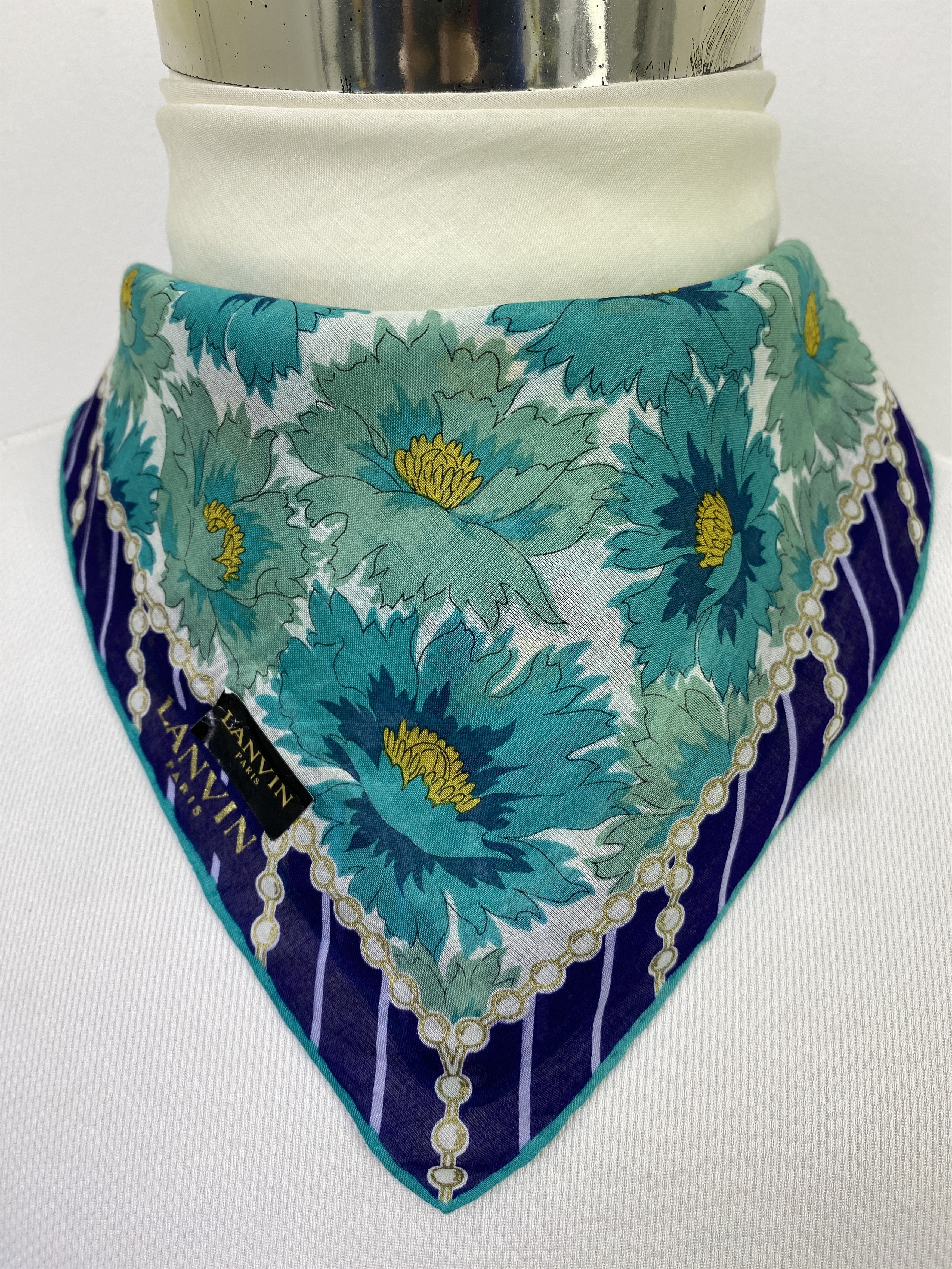 Lanvin Vintage Lanvin Handkerchief / Neckerchief KT0152 Size ONE SIZE - 1 Thumbnail