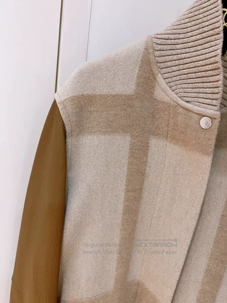 Hermes Hermes Milk Tea Double-Sided Cashmere Patch Deer Skin Base Size XXS / US 00 / IT 34 - 3 Thumbnail