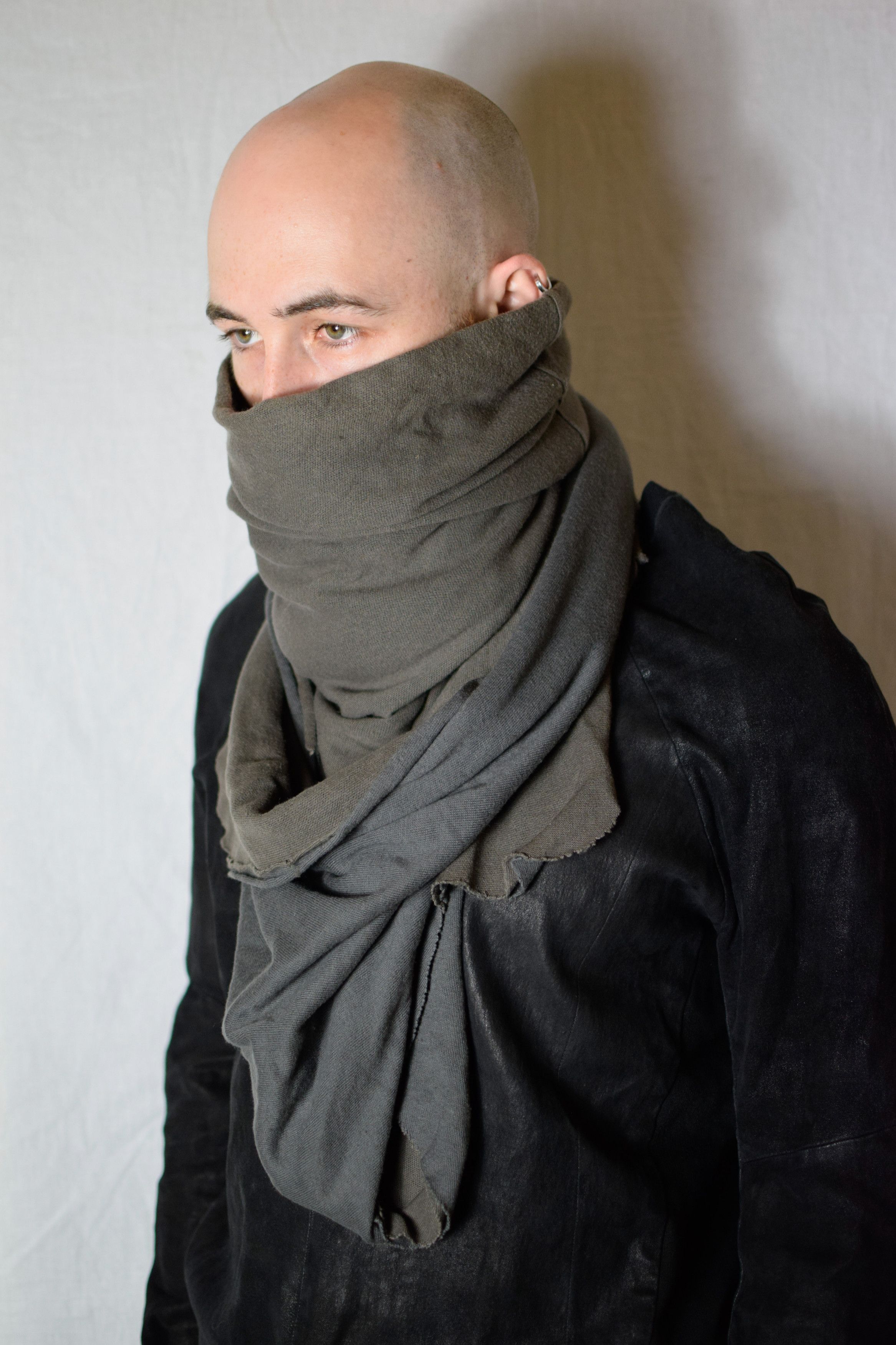 Pre-owned Devoa Layered Neck Warmer In Sand