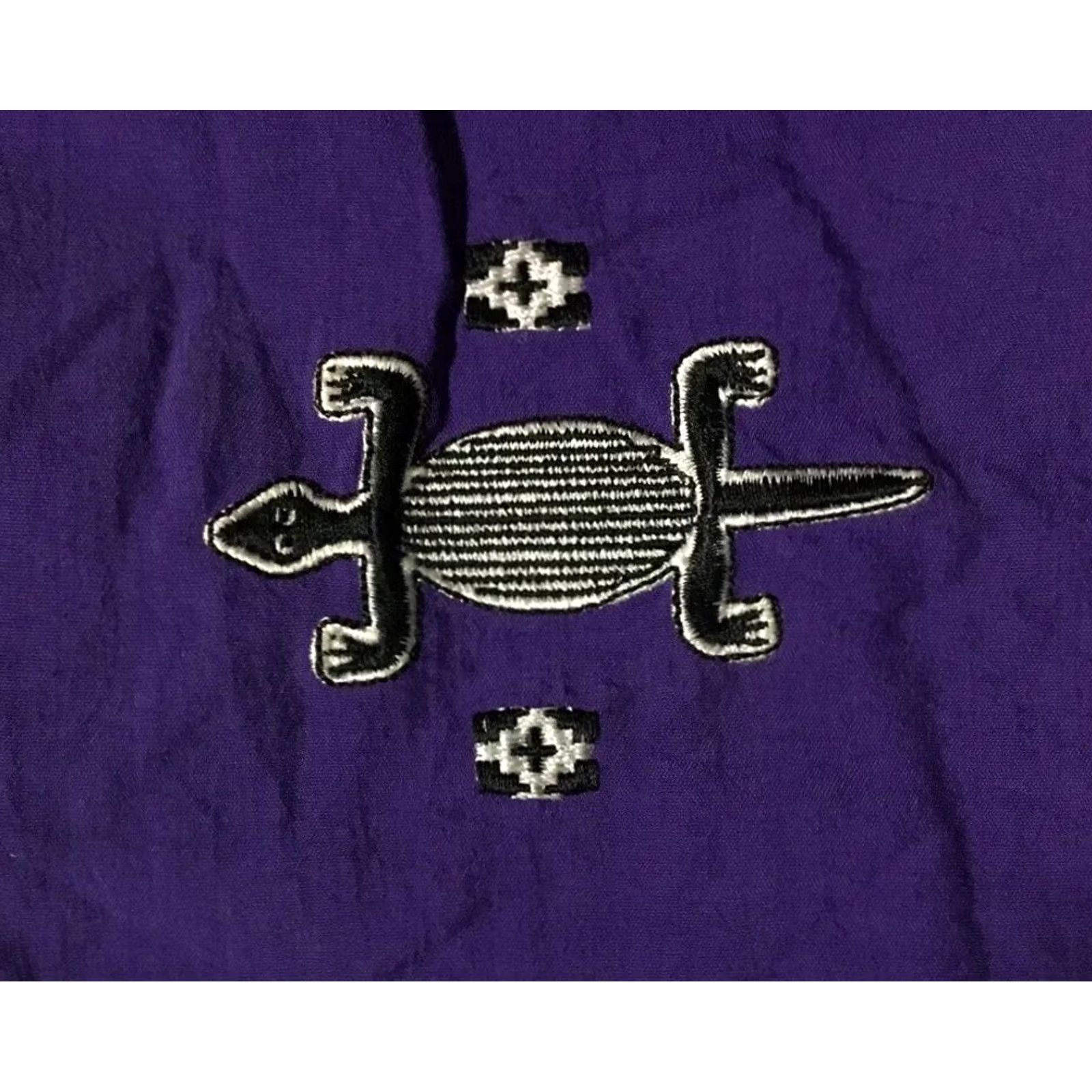 Vintage VINTAGE 90s Abstract Animal Art jacket Mens M Purple Hip Hop Vaporwave 80s 90s Nautical Punk Retro Windbreaker White Stag Jacket Size US M / EU 48-50 / 2 - 4 Thumbnail