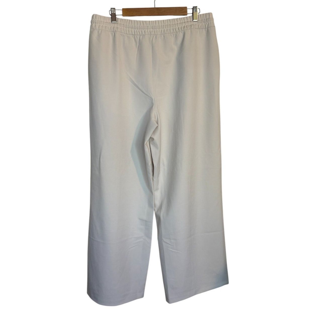 Athleta Athleta Pant Women Large Bone Endeavor High Rise Relaxed Size 34" / US 12 / IT 48 - 5 Thumbnail