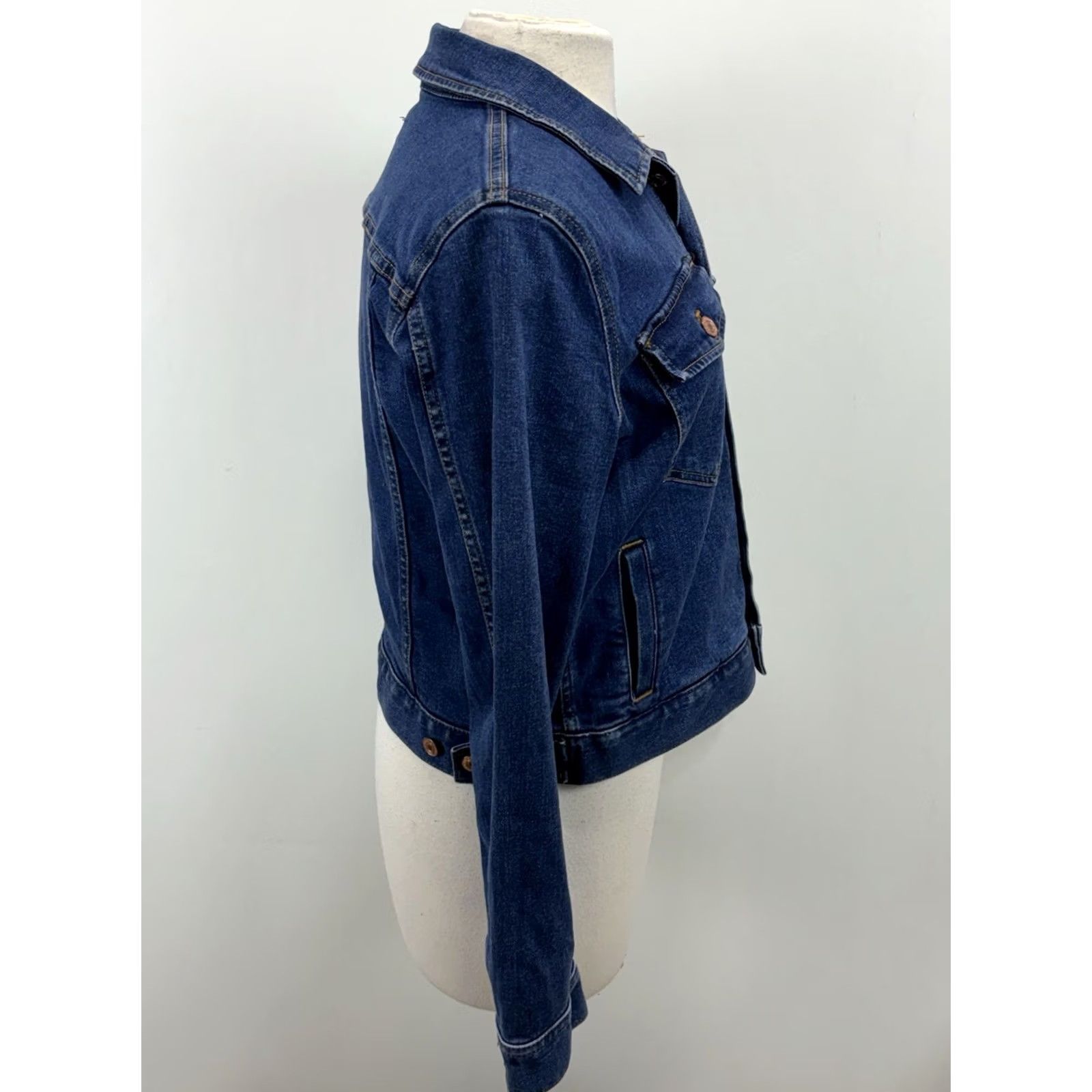 J.Crew J.CREW Mercantile Denim Trucker Jacket Blue Womens M Stretch Regular Jacket Modern Classic Outdoor Preppy Mens Womens Girls not applicable Size M / US 6-8 / IT 42-44 - 4 Thumbnail