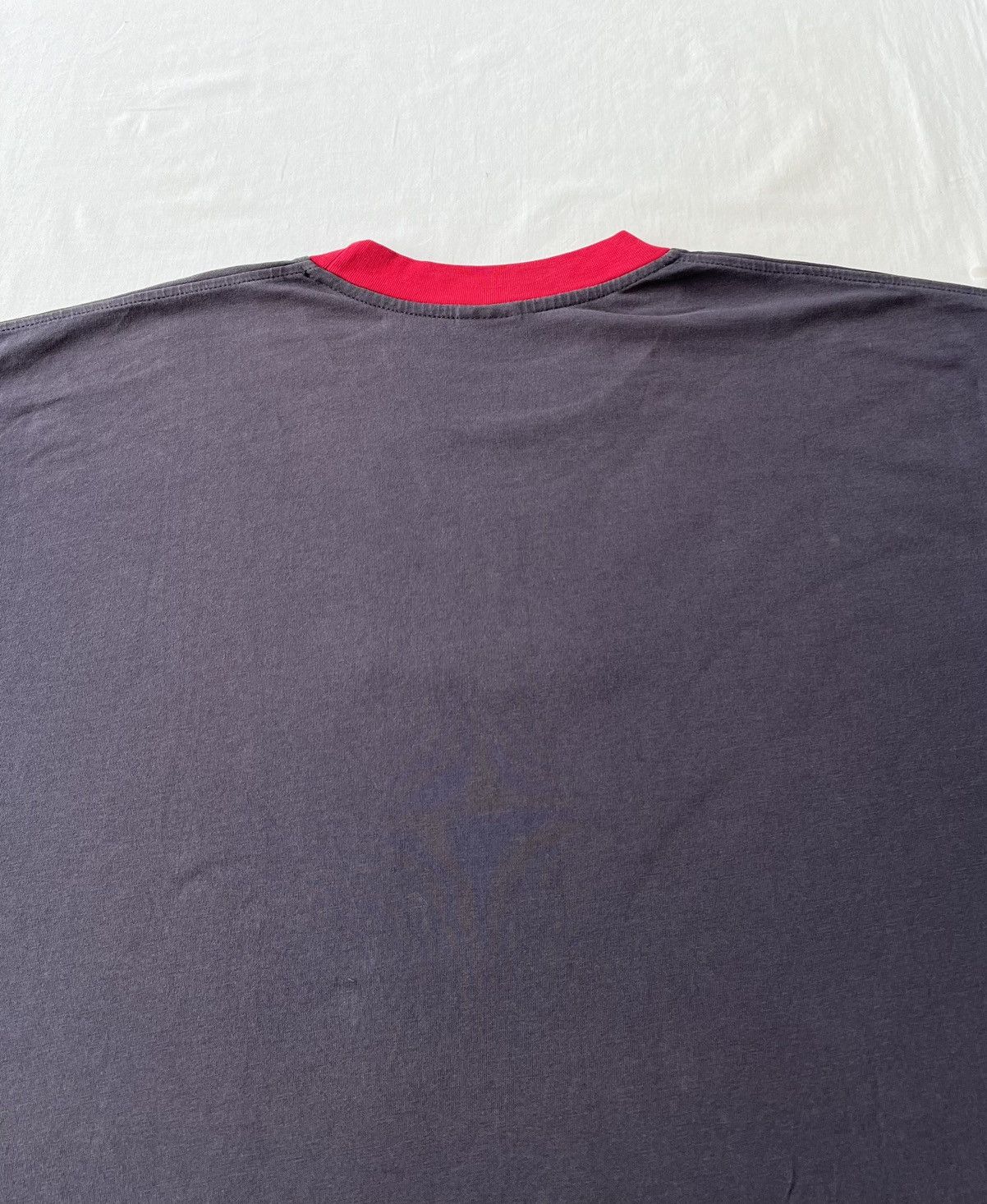 Nike Vintage 90s Nike Embroidered Logo T-shirt Size US XL / EU 56 / 4 - 11 Thumbnail