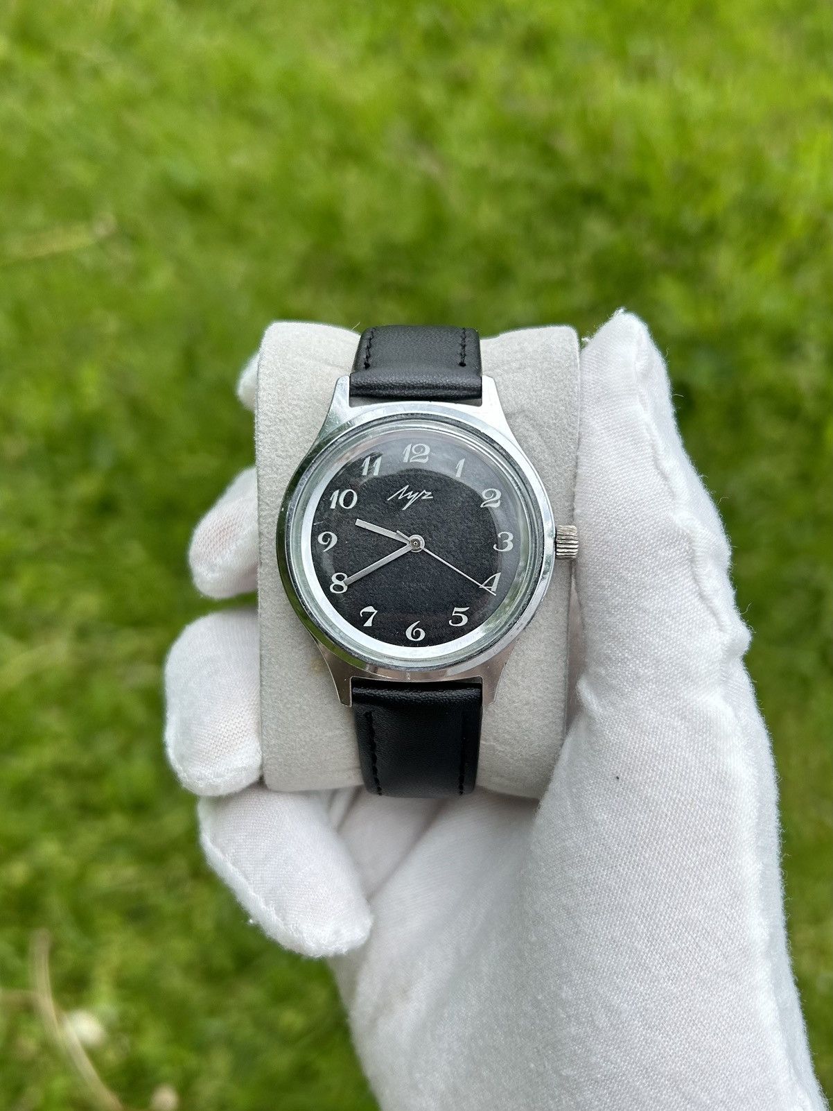 Vintage Vintage Watch Luch Soviet USSR Mechanical Retro 1970s Size ONE SIZE - 2 Thumbnail