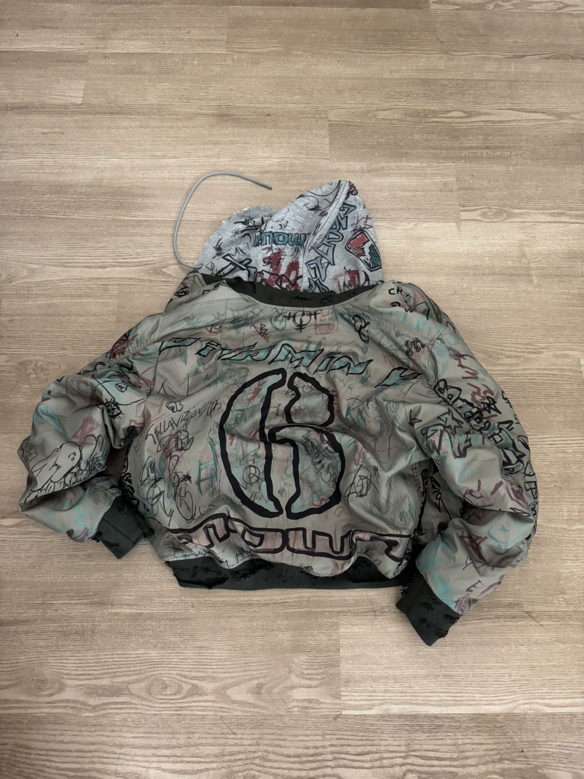 Mowalola Mowalola Graffiti Bomber Jacket with Hoodie Size US S / EU 44-46 / 1 - 2 Thumbnail
