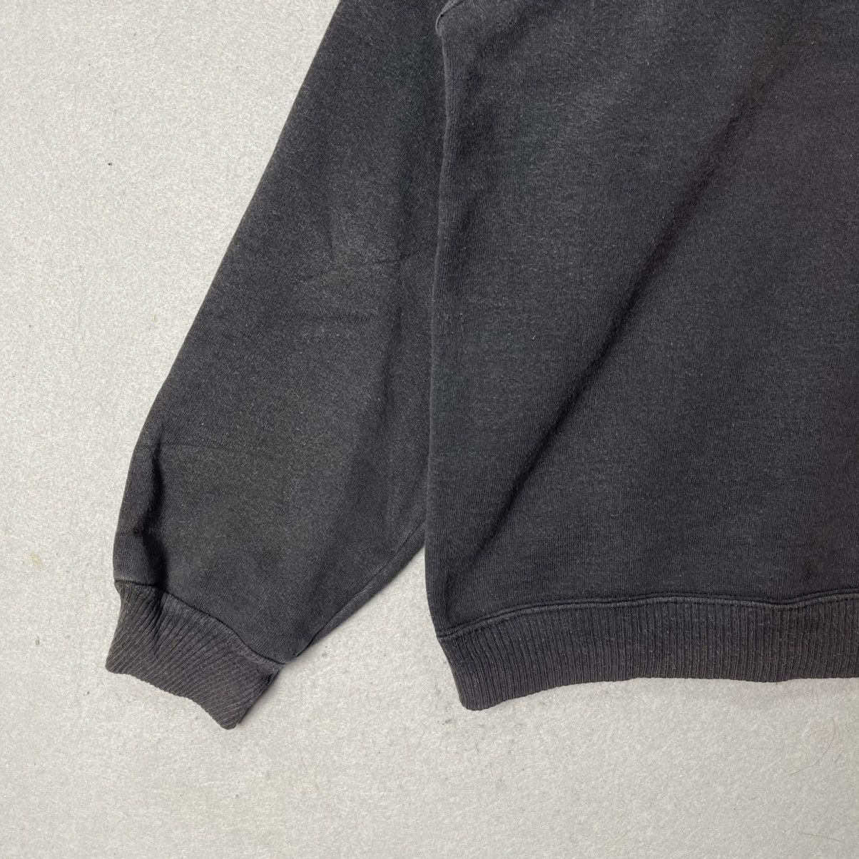 Vintage Bun Buster Crewneck Sweatshirt – Made in USA Size US M / EU 48-50 / 2 - 5 Thumbnail