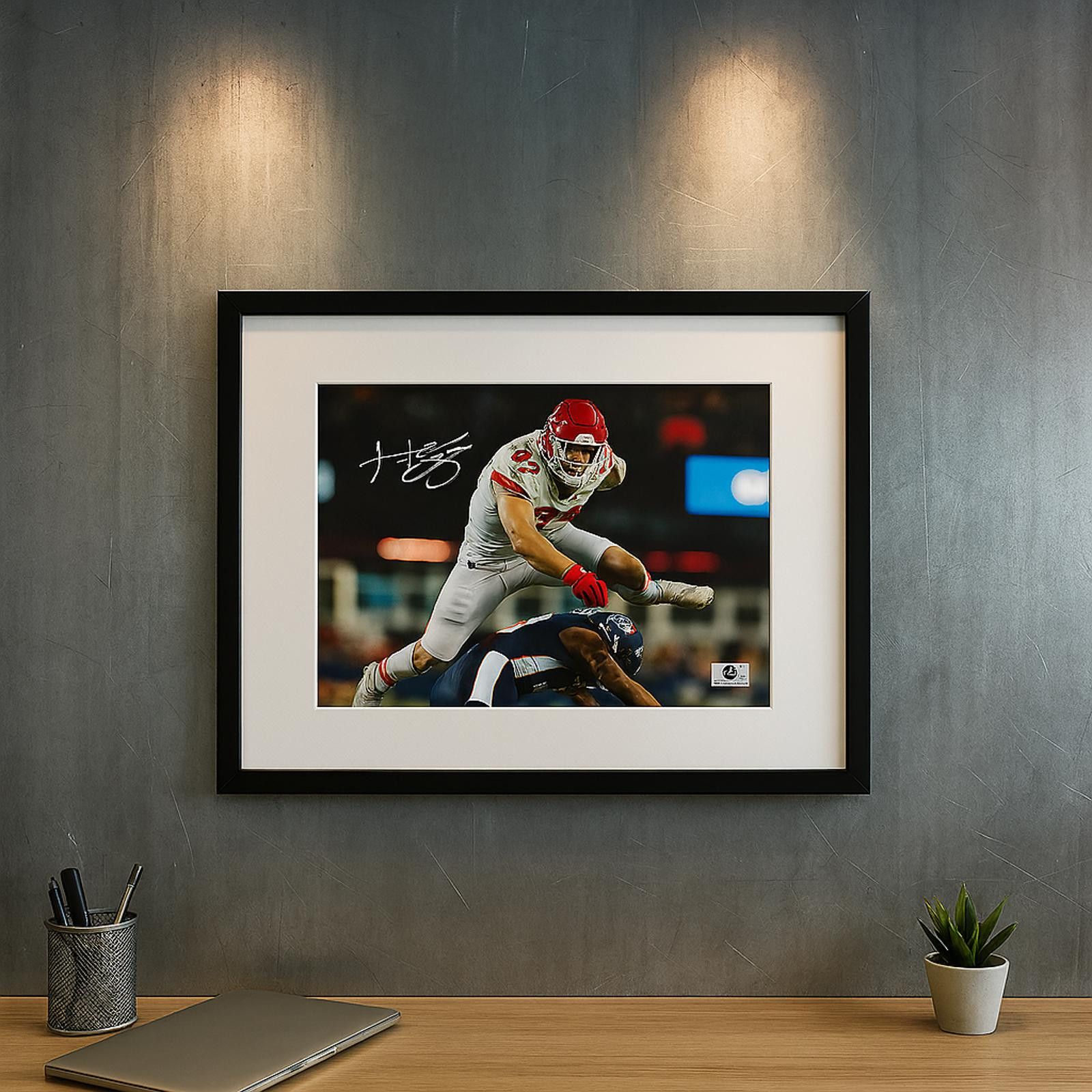 Other Travis Kelce Chiefs Autographed 8x10 Photo coa W/Frame Size ONE SIZE - 1 Thumbnail