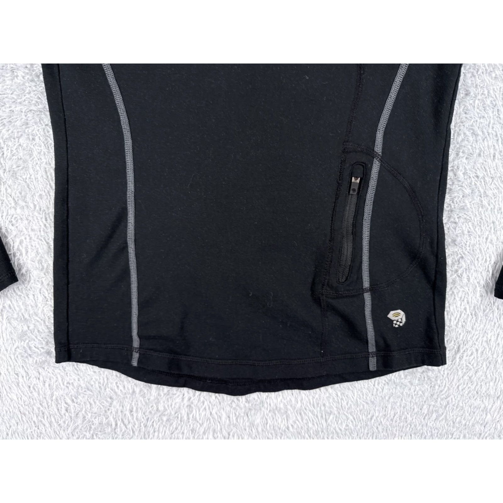 Mountain Hardwear Mountain Hardwear Sweater Womens Extra Small Black 1/4 Zip Thumbholes Polyester Size XS / US 0-2 / IT 36-38 - 5 Thumbnail