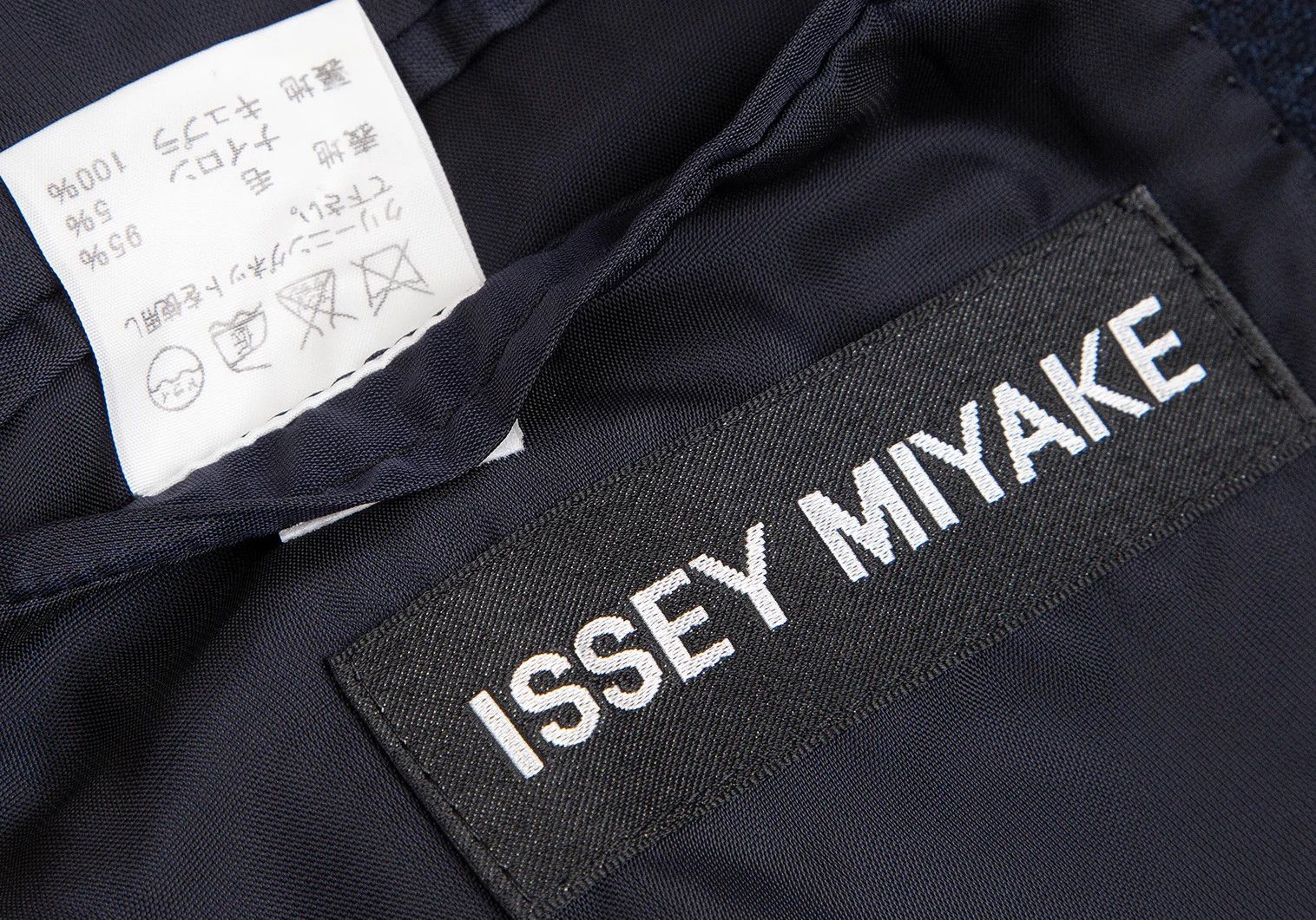 Issey Miyake Wool Double-Faced Patch Pocket Jacket in Navy Size US XL / EU 56 / 4 - 19 Thumbnail