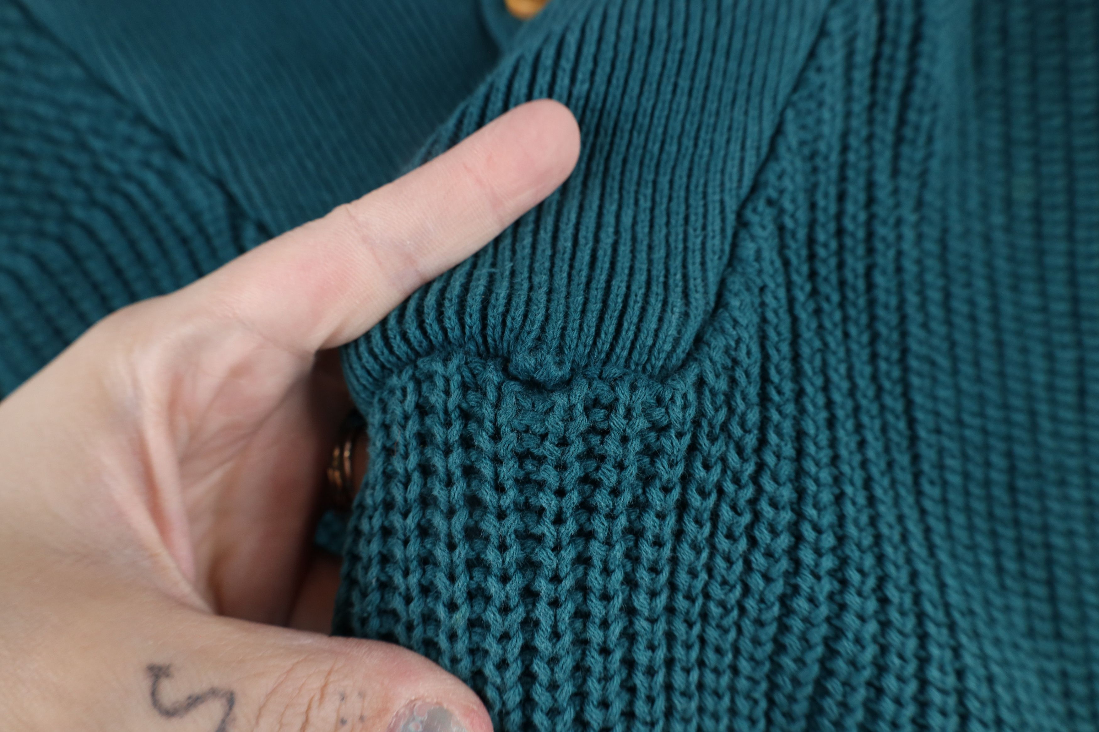 Vintage Vintage 90s Streetwear Chunky Ribbed Knit Henley Sweater Size US L / EU 52-54 / 3 - 5 Thumbnail