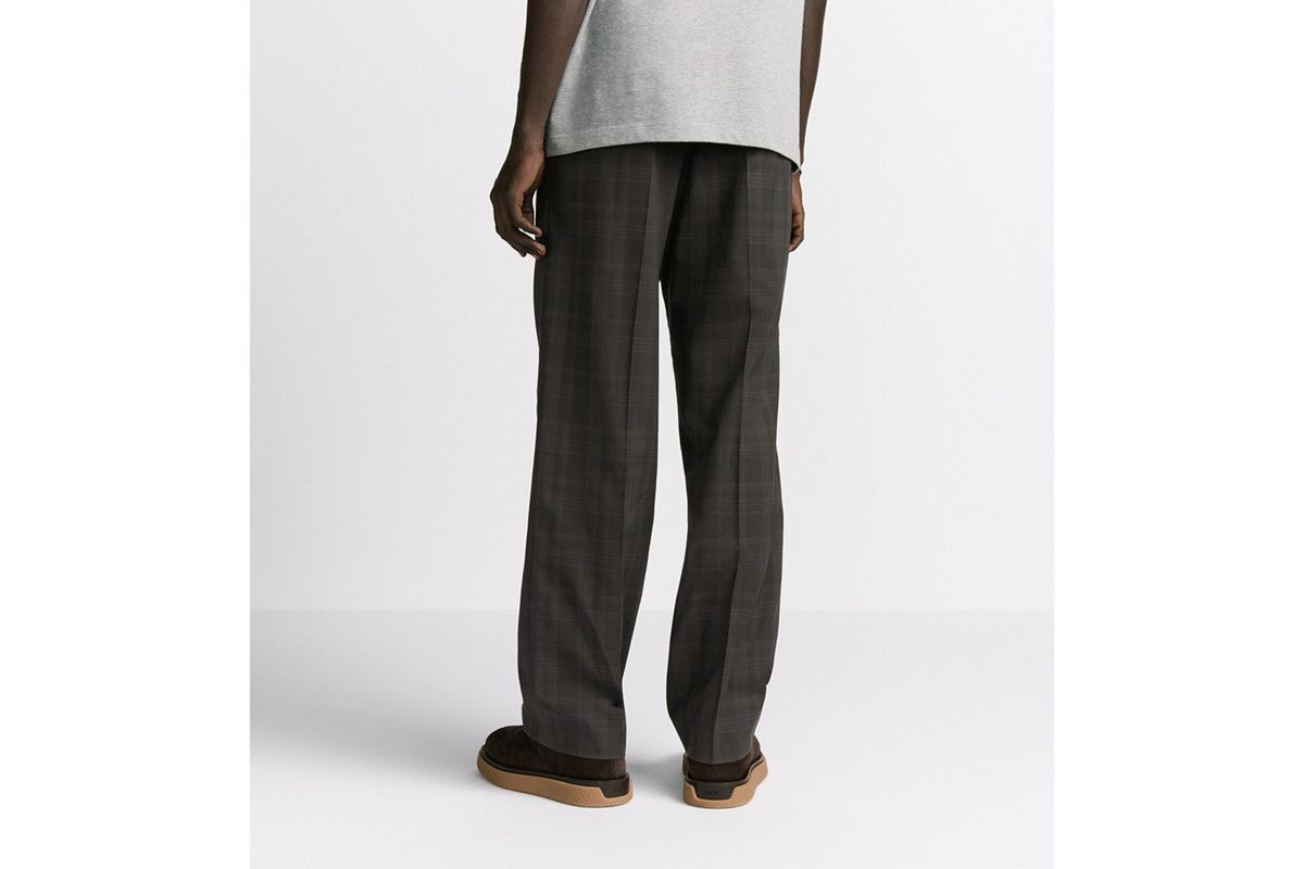 o1bcso1str0326 Loose Pants in Black