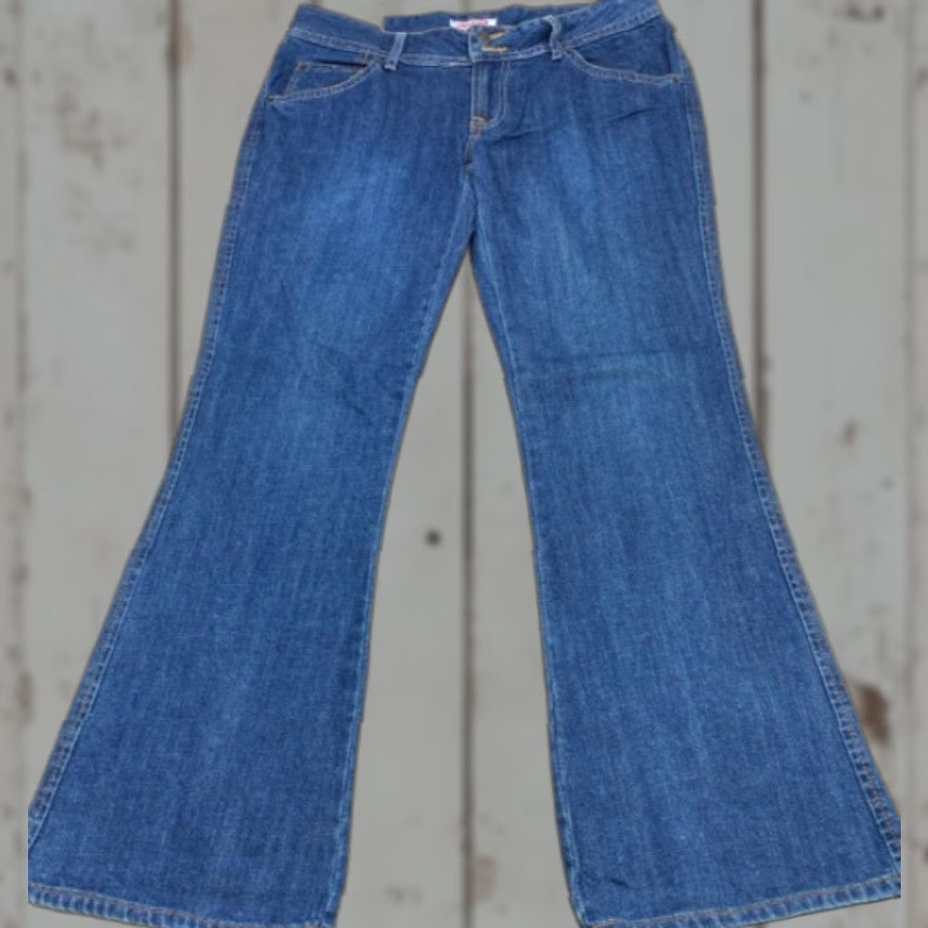 Denime Dear Amanda Bynes NWT Jeans Women's 6S (30x31) Blue Denim Bootcut Flare Low Rise Jeans Women's 6S NWT Size 28" / US 6 / IT 42 - 1 Thumbnail