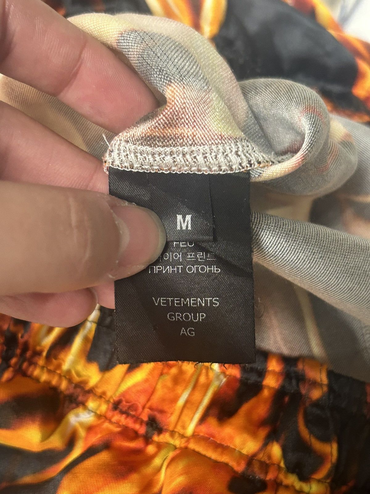 Vetements Silk Flame Wide Leg Pants Size US 30 / EU 46 - 7 Thumbnail