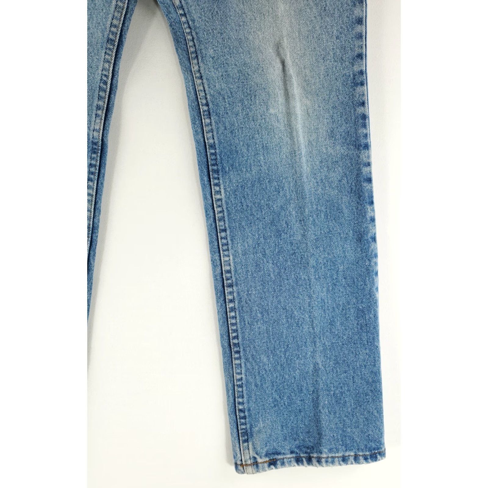JCPenney JC Penney Plain Pockets VTG Blue Jeans Made USA Mens 33x31 Inseam 30 32 Blue Straight 32 Mens Blue Jeans VTG JC Penney Ballpark Size US 32 / EU 48 - 7 Thumbnail