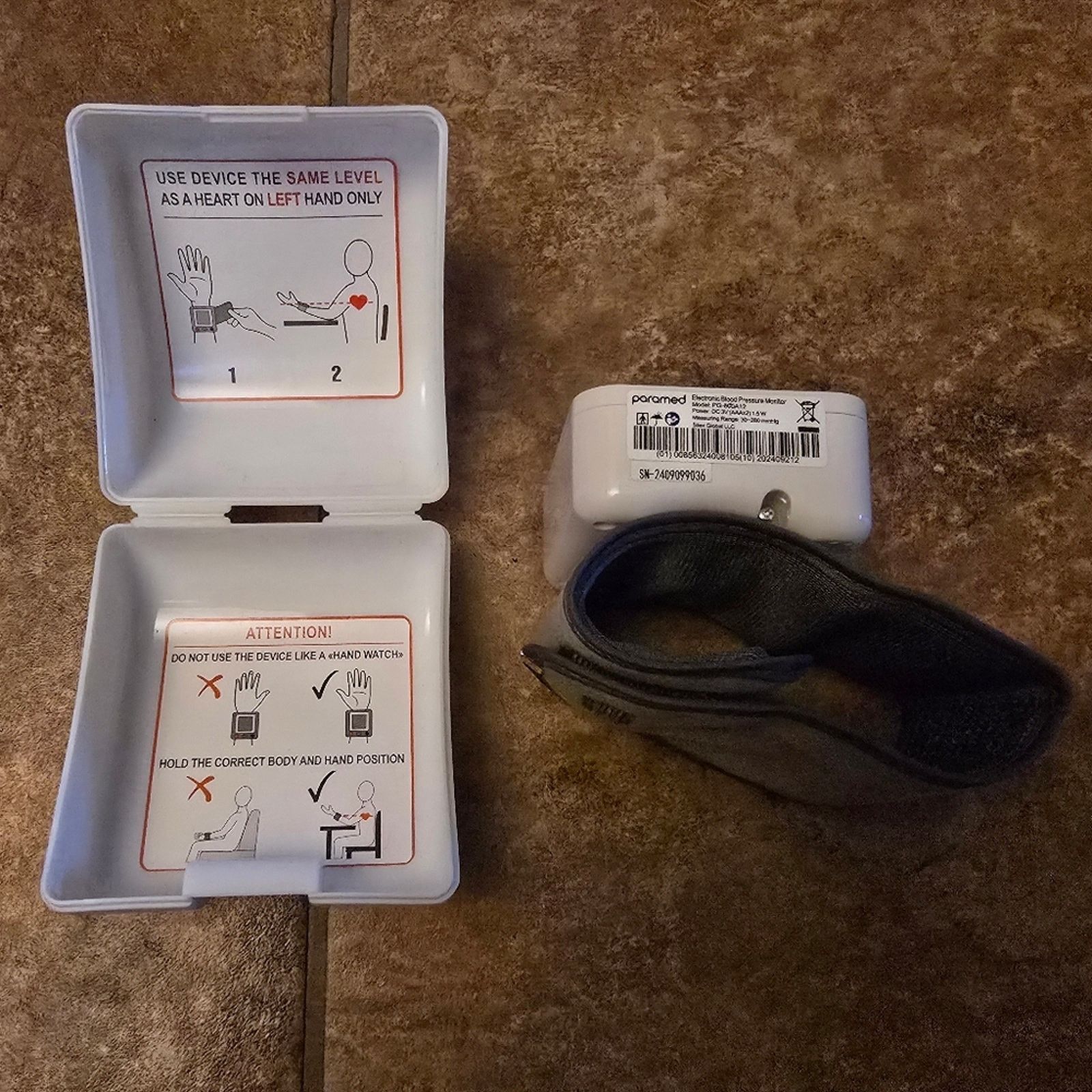 Other White | PARAMED | Electronic Blood Pressure Monitor Size ONE SIZE - 1 Thumbnail