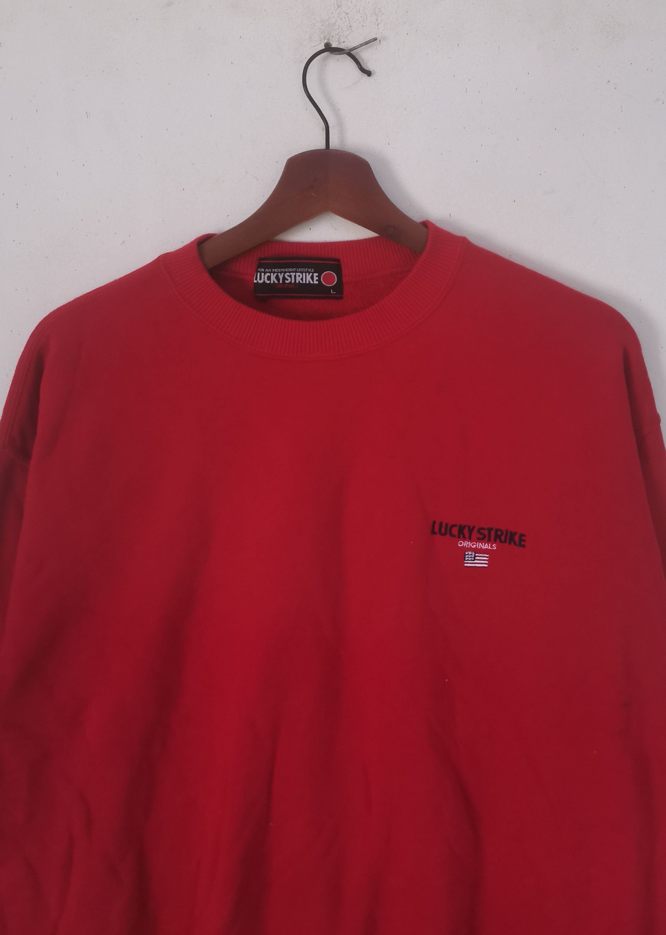 Lucky Brand × Sports Specialties Rare vintage Lucky strike sweatshirt red colour Size US L / EU 52-54 / 3 - 2 Thumbnail