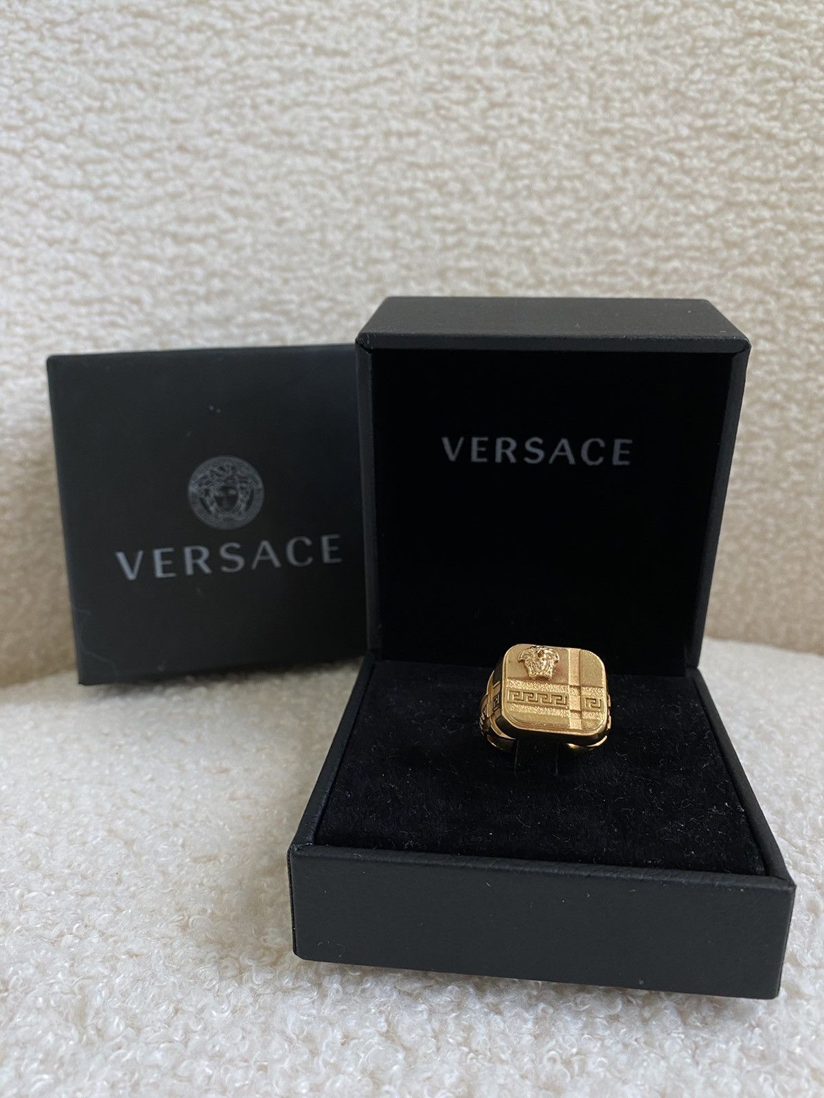 Jewelry × Versace Versace Medusa ring signet ring gold luxury Size ONE SIZE - 1 Thumbnail