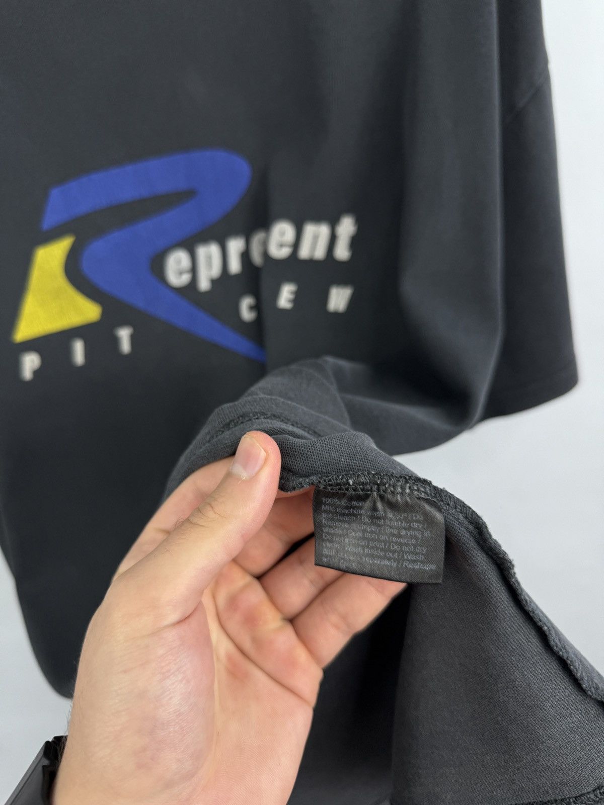 Represent Clo. Y2K Represent Pit Crew T-Shirt Rare Retro Hype Size US XL / EU 56 / 4 - 8 Thumbnail