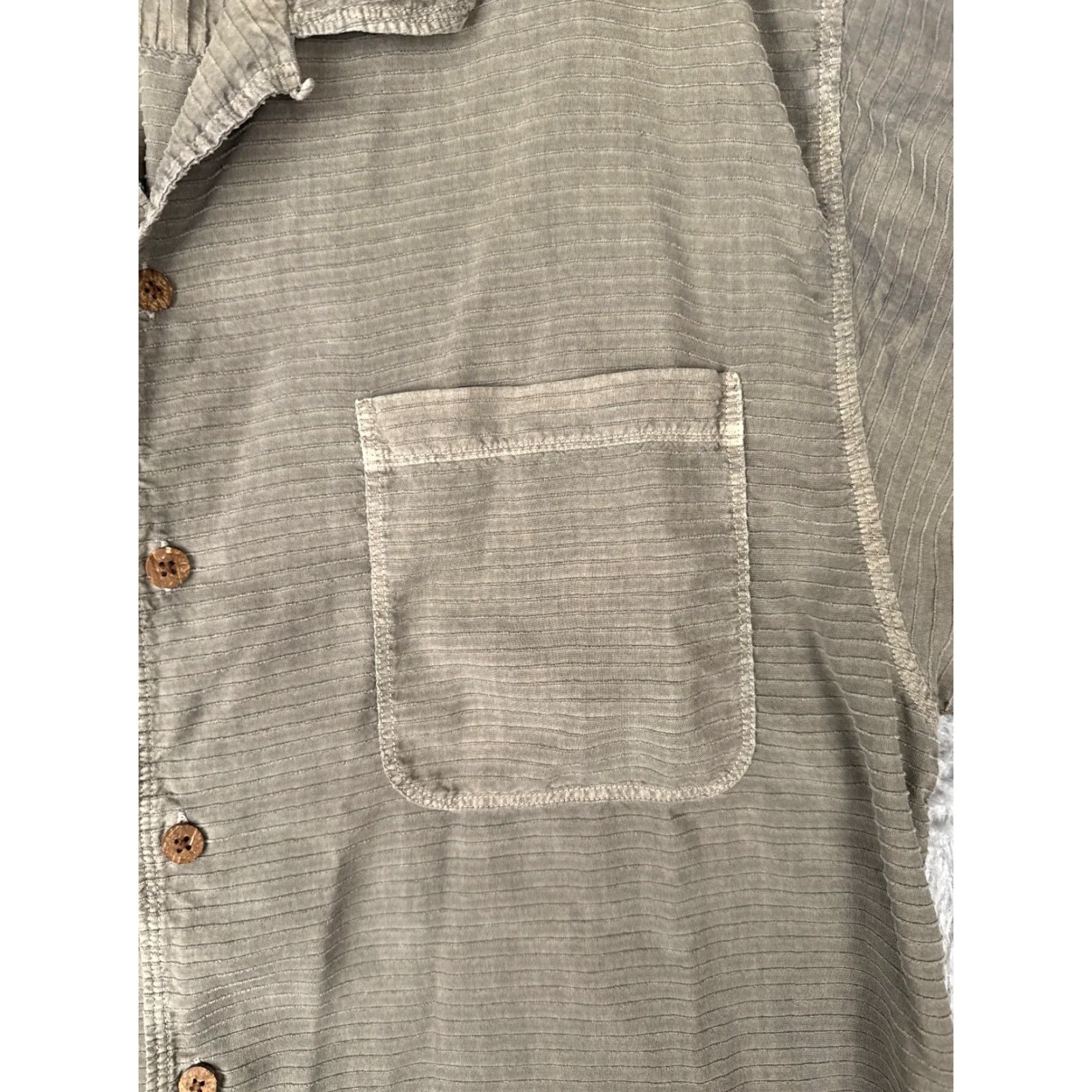 Tommy Bahama Tommy Bahama Shirt Men Medium Gray Silk Blend Hawaiian Wood Button Up READ Size US M / EU 48-50 / 2 - 6 Thumbnail