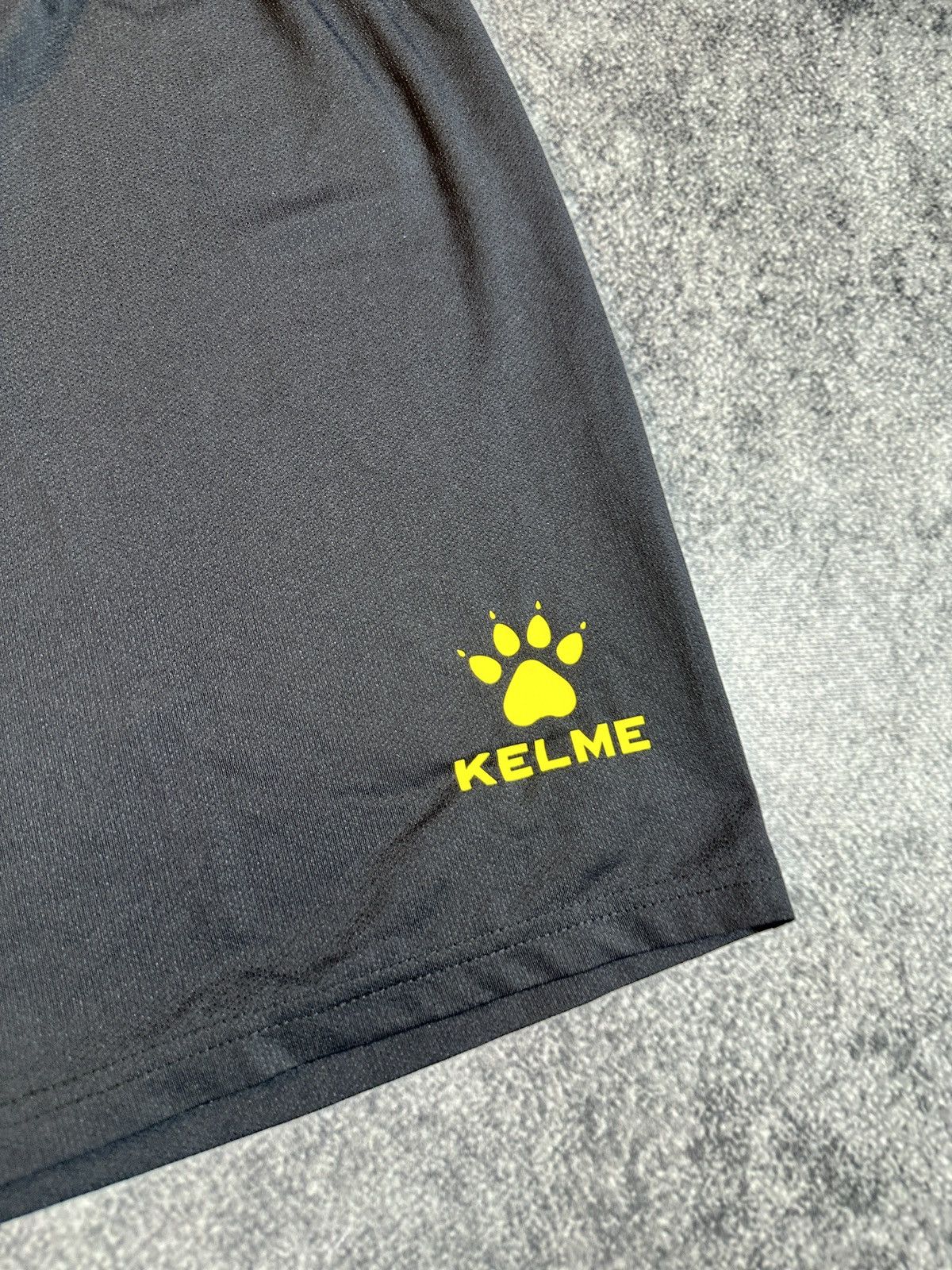 Other Kelme Watford Soccer Shorts Streetwear Rare Casual M England Size US 32 / EU 48 - 3 Thumbnail