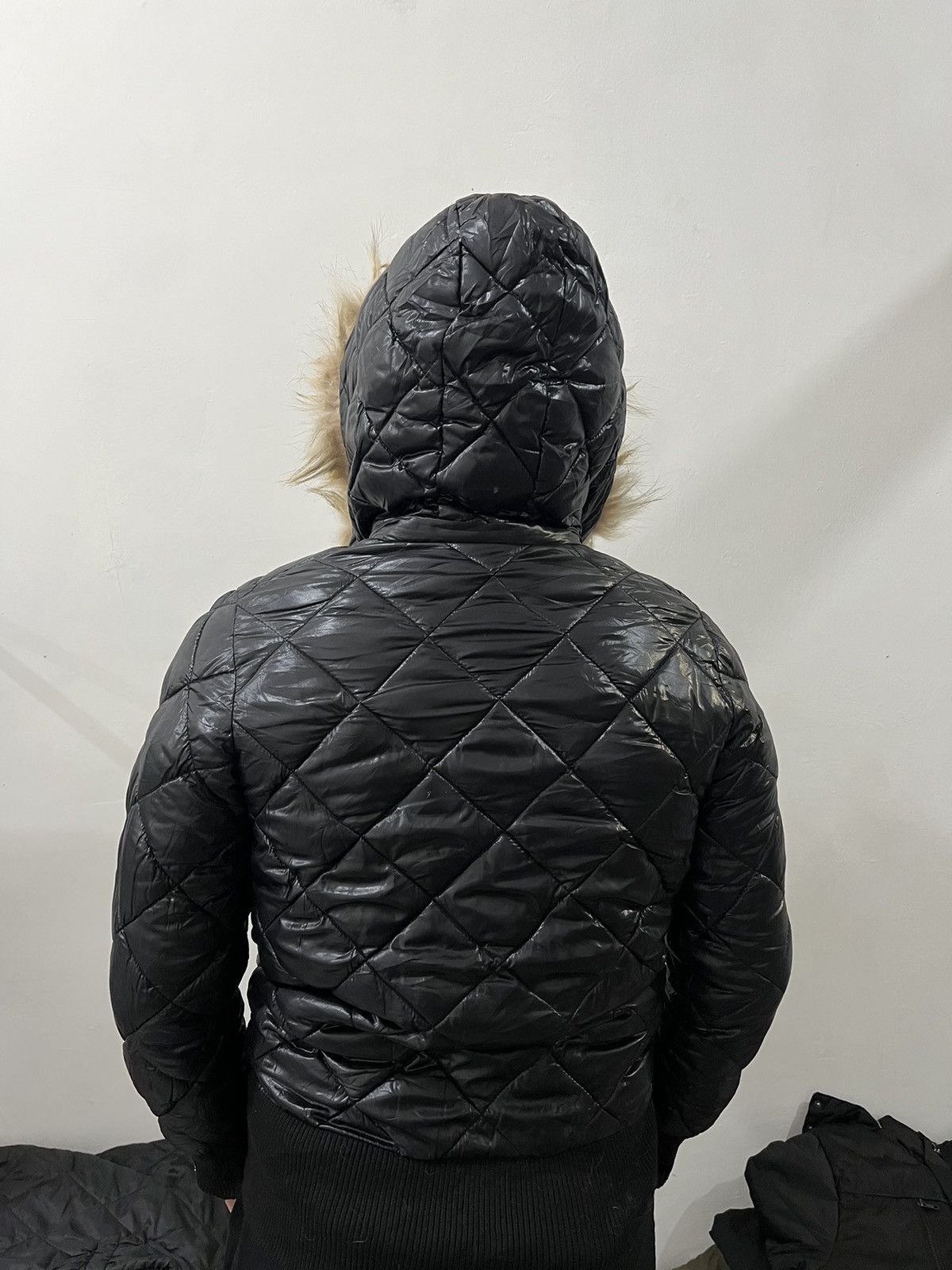 Le Grande Bleu (L.G.B.) 2000s Von Dutch Lgb Style KMRii Puffer Faux Fur Down Jacket Size US M / EU 48-50 / 2 - 13 Thumbnail