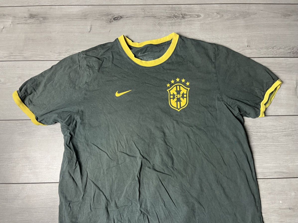 Nike Vintage Nike T-shirt Brazil home size XXLarge Size US XXL / EU 58 / 5 - 3 Thumbnail