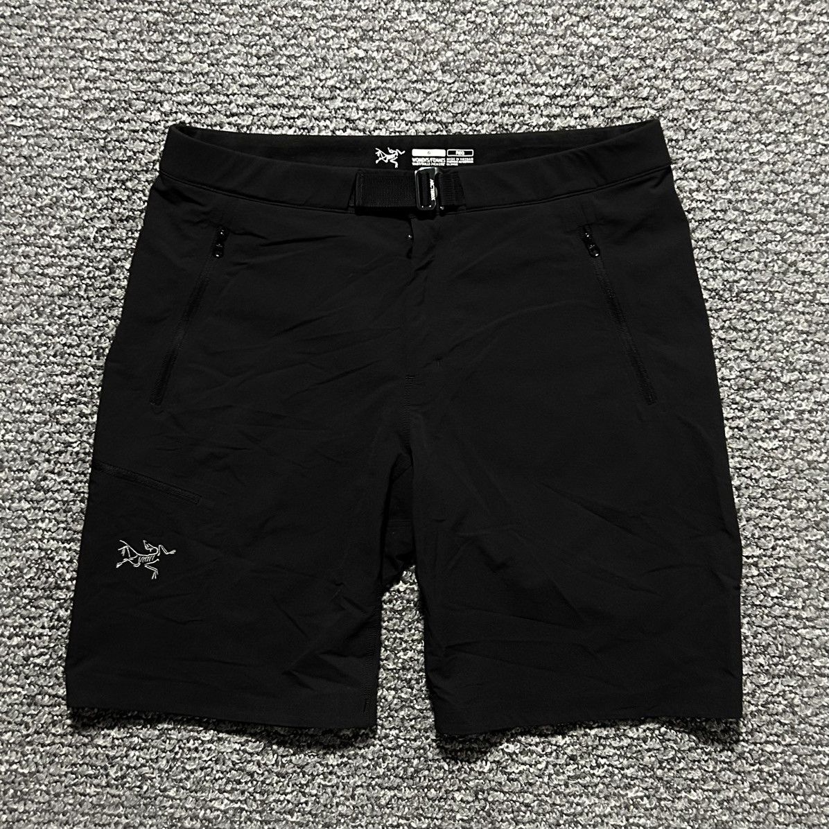 Arc'teryx Arc’teryx Women’s Cargo/Hiking Shorts Size 36" / US 14 / IT 50 - 2 Thumbnail