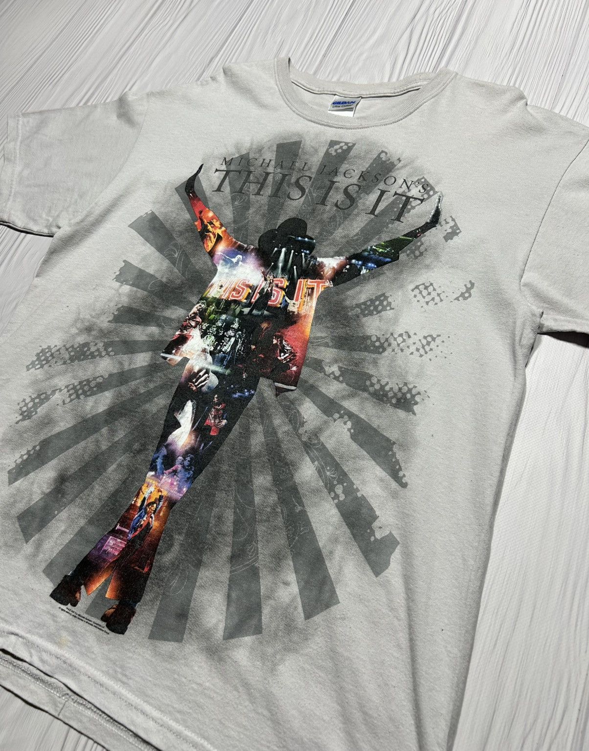 Michael Jackson × Vintage Vintage 2009 Michael Jackson This Is It T-Shirt Size US L / EU 52-54 / 3 - 4 Thumbnail