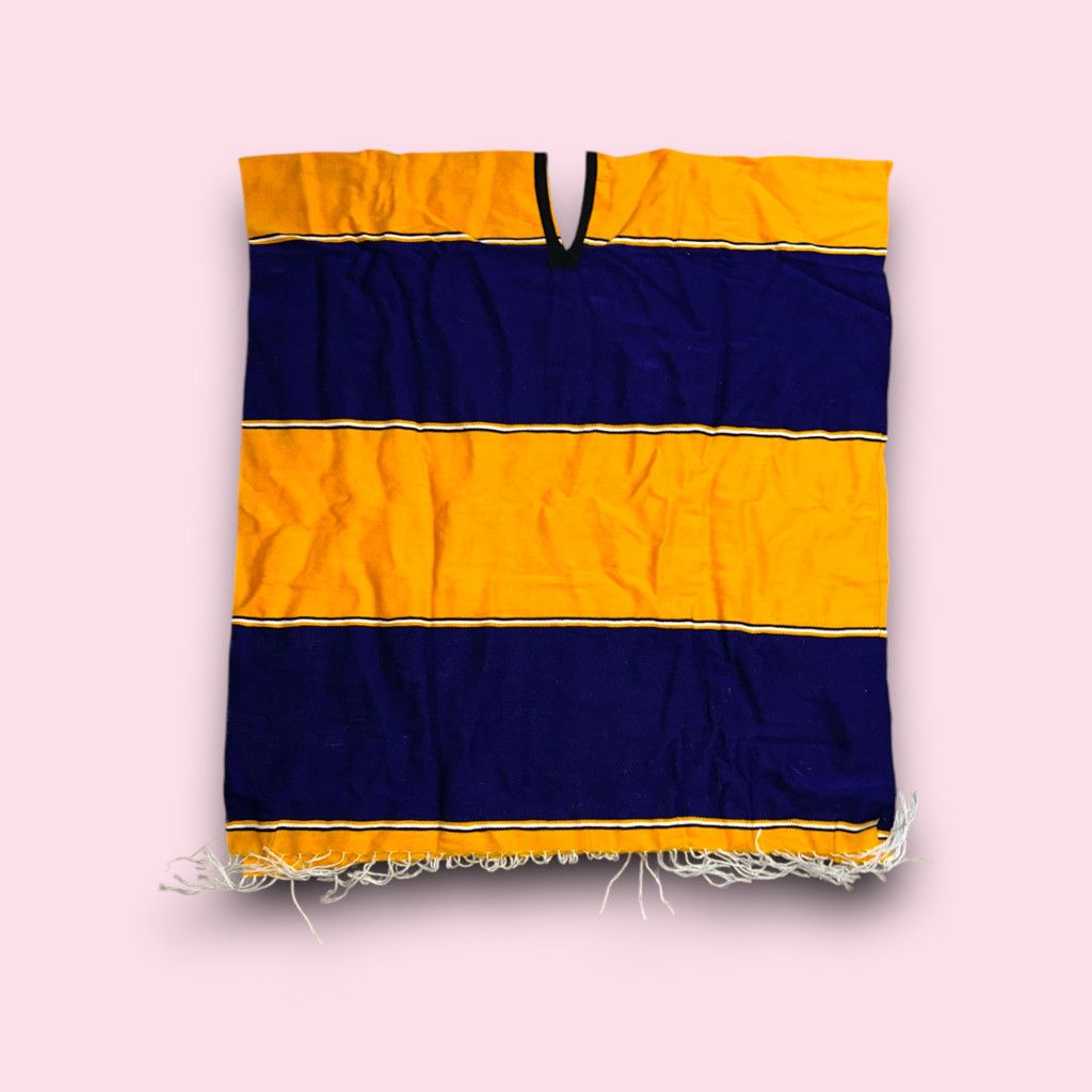 Other Vintage LA Lakers poncho Size US XL / EU 56 / 4 - 2 Thumbnail