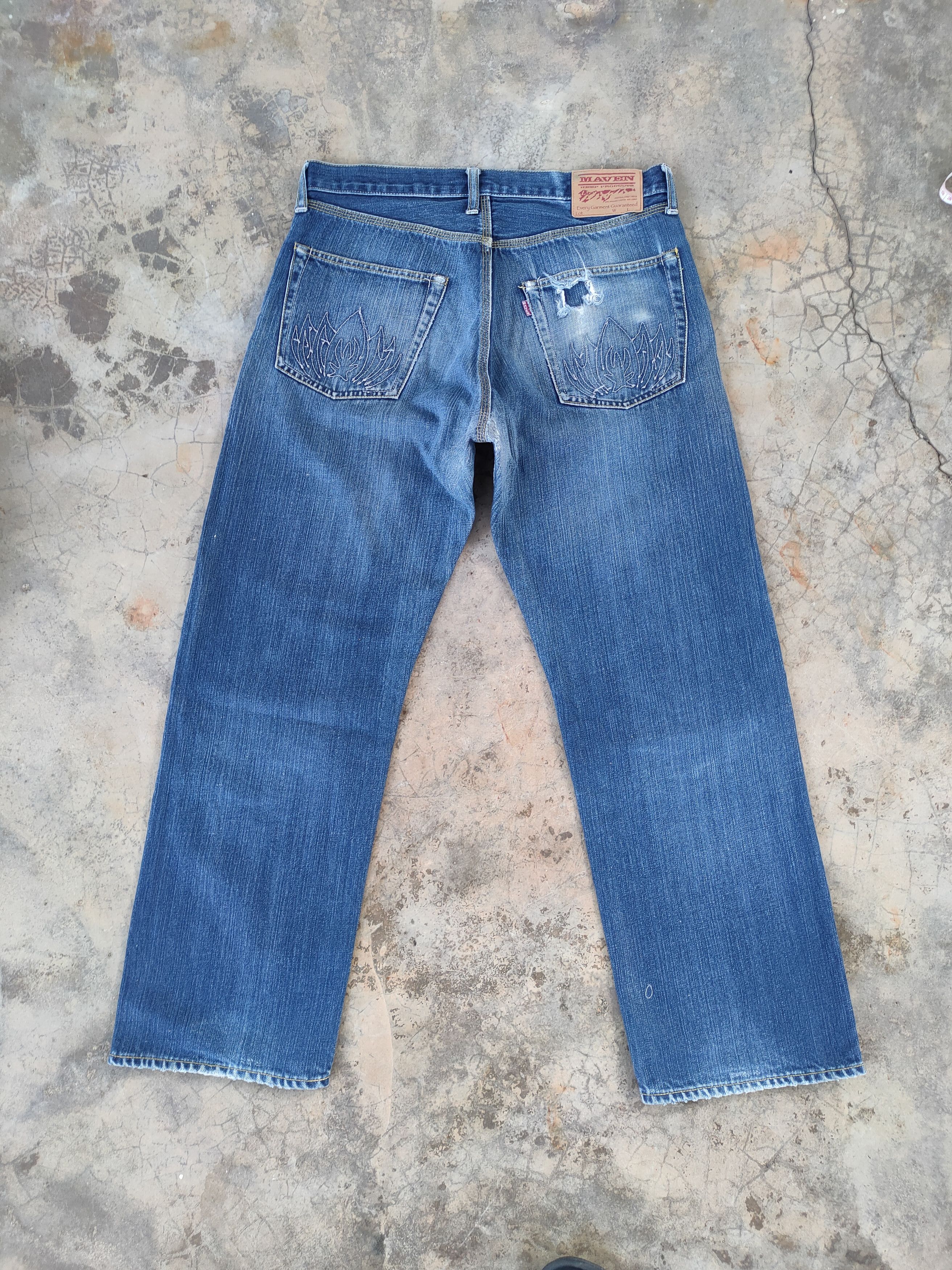 Japanese Brand W33 VINTAGE MAVEN FADED JEANS DENIM PANTS Size US 33 - 1 Thumbnail