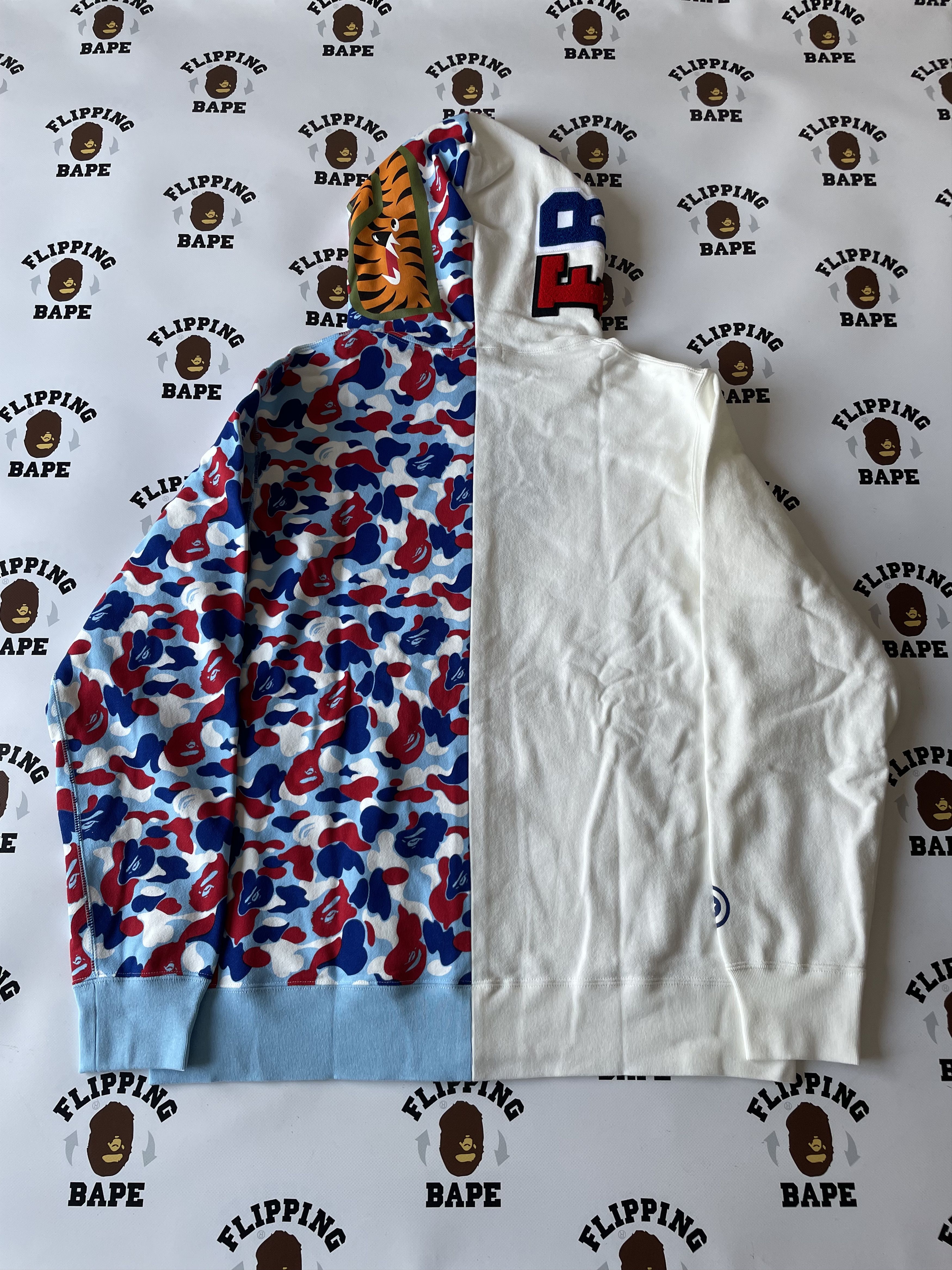 Bape BAPE STORE PARIS 5th ANNIV SHARK FULL ZIP HOODIE Size US XXL / EU 58 / 5 - 2 Thumbnail