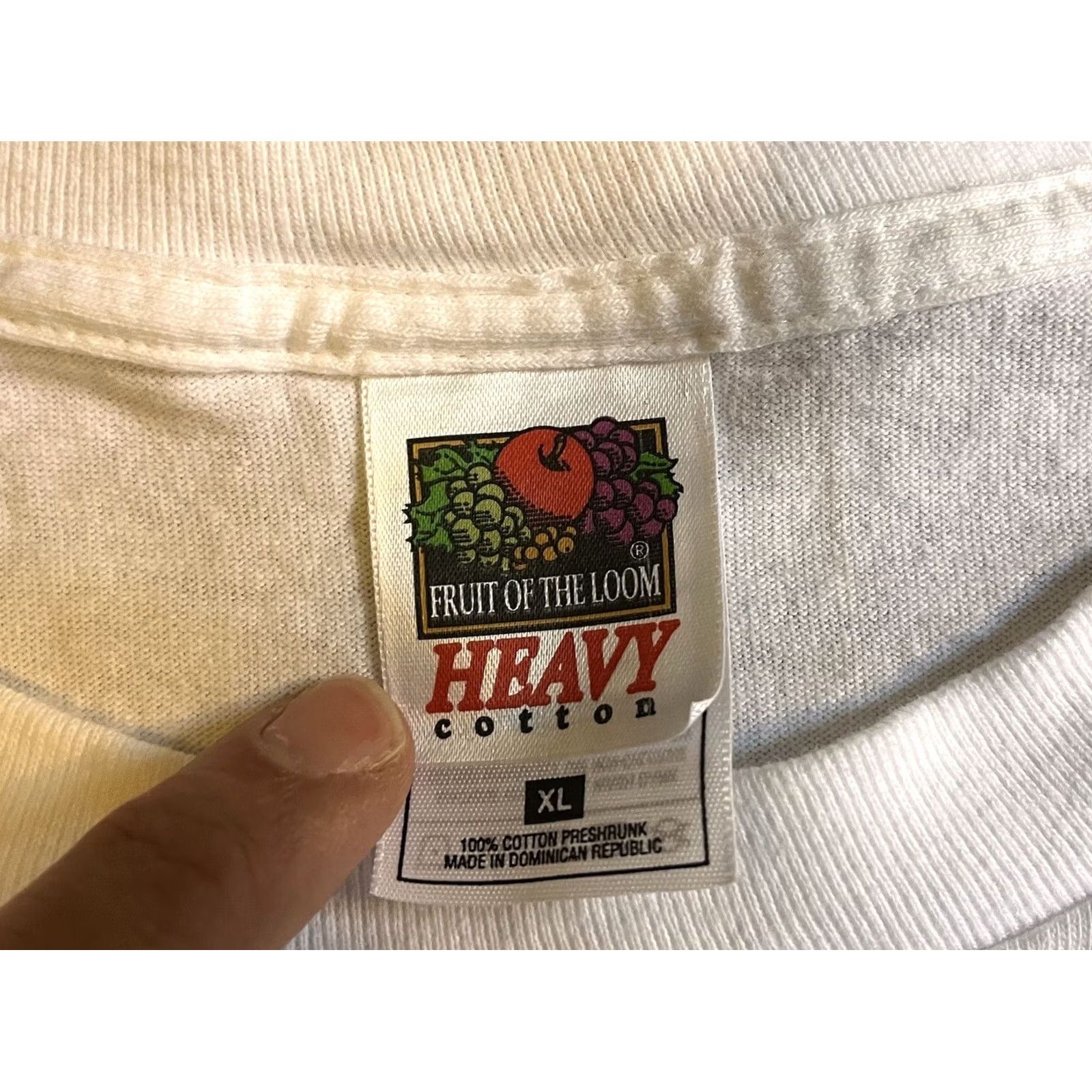 Fruit Of The Loom VINTAGE Nike Shirt Men XL White Caesar’s Pocono Resorts 2001 WE GOT MARRIED Logo Graphic Print 45” chest 29-1/2" shoulder to hem Size US XL / EU 56 / 4 - 5 Thumbnail