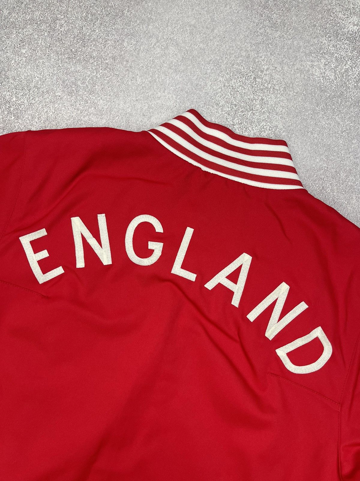 Umbro Vintage Umbro England Track Bomber Jacket Soccer Football Size US M / EU 48-50 / 2 - 8 Thumbnail