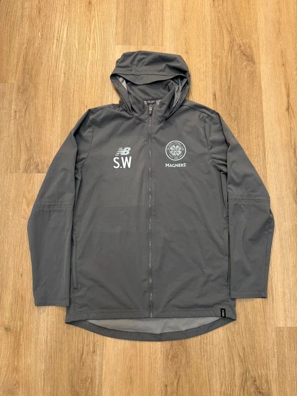New Balance New Balance Celtic F.C. SW Stephen Welsh 2019/20 Jacket L Size US L / EU 52-54 / 3 - 1 Thumbnail