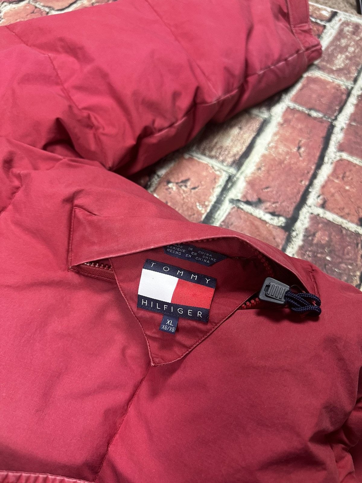 Tommy Hilfiger Vintage Tommy Hilfiger Puffer Down Reversible Jacket Ski Size US XL / EU 56 / 4 - 24 Thumbnail