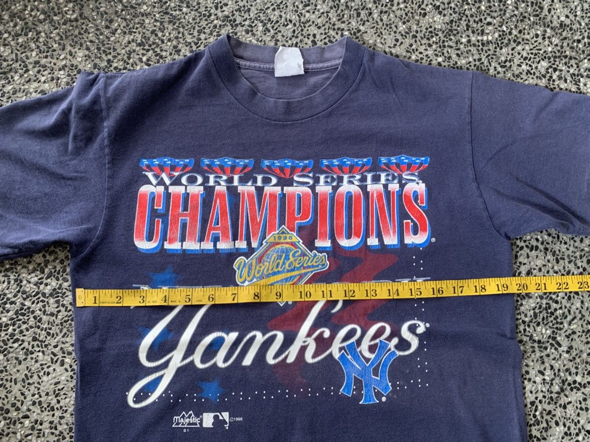 New York Yankees Vintage 90s New York Yankees MLB Team World Championship Tee Size US M / EU 48-50 / 2 - 8 Thumbnail