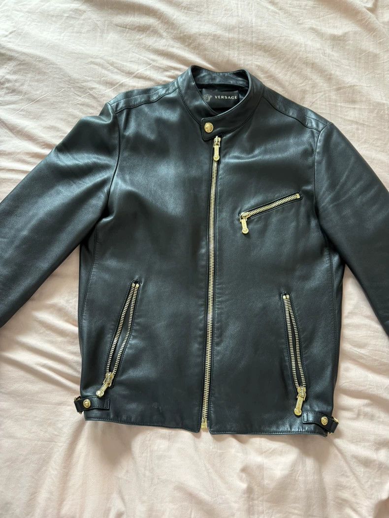Versace Versace Genuine leather coat Size US S / EU 44-46 / 1 - 1 Thumbnail